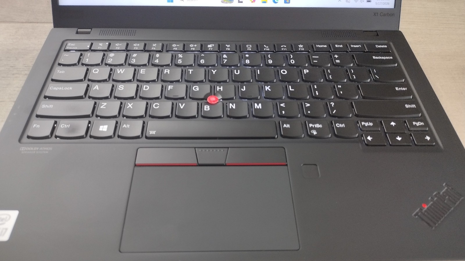 Cheap! Lenovo ThinkPad X1 Carbon Gen 8 14″ Laptop i7-10510 16GB 256GB Backlit