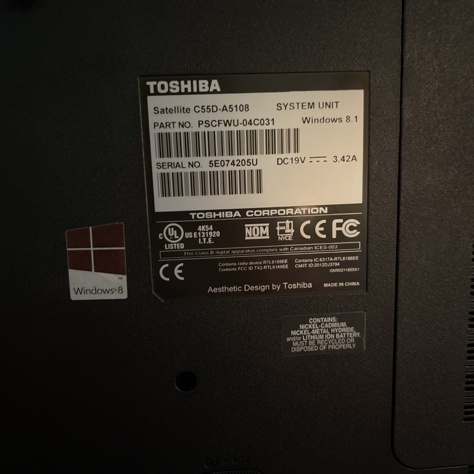 Toshiba Satellite C55D-A 4GB AMD A6-5200 APU W/ Radeon(TM) Graphics 2.00 GHz