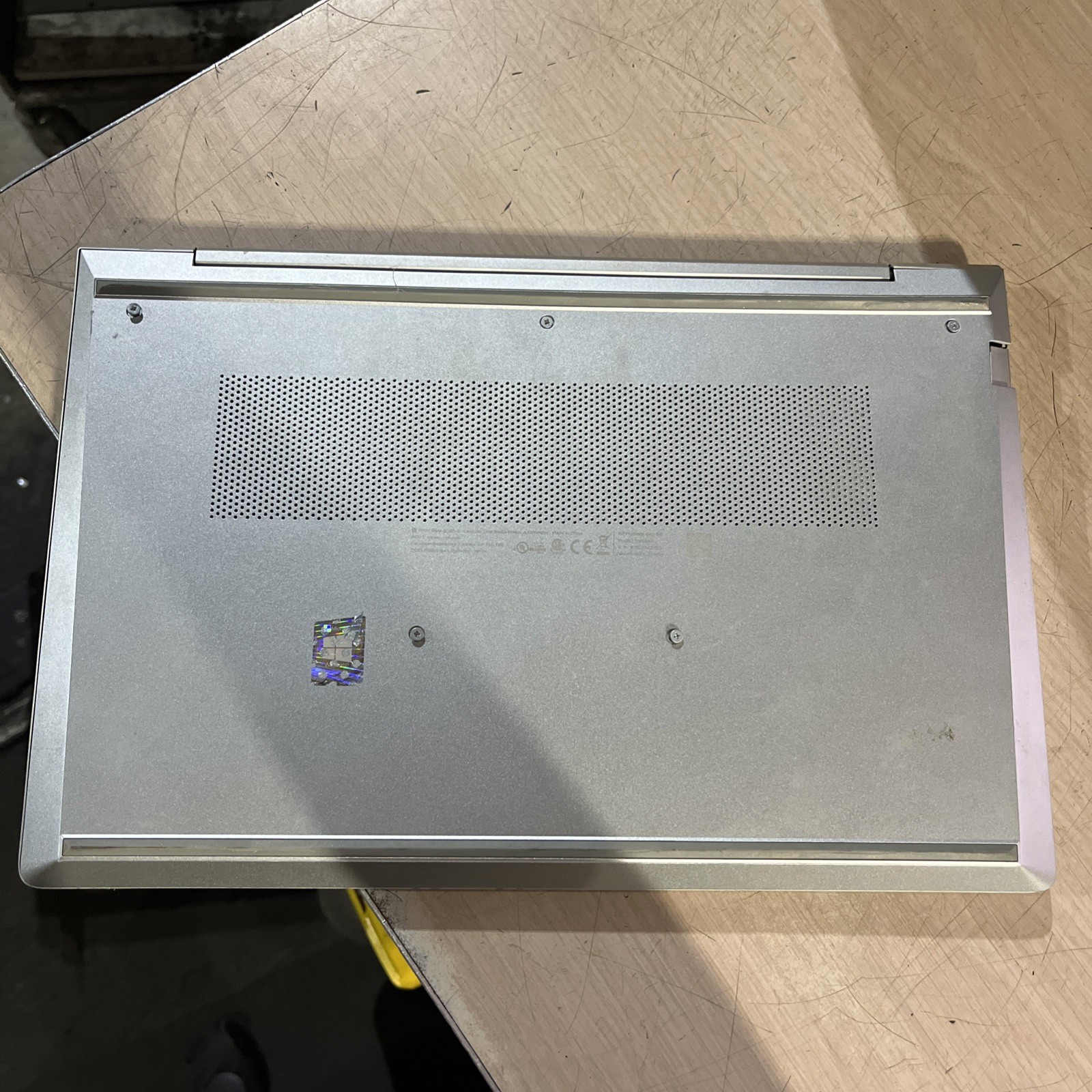 HP PROBOOK 640 G8 INTEL CORE I7-1185G7 3.00GHZ 8GB RAM NO HD