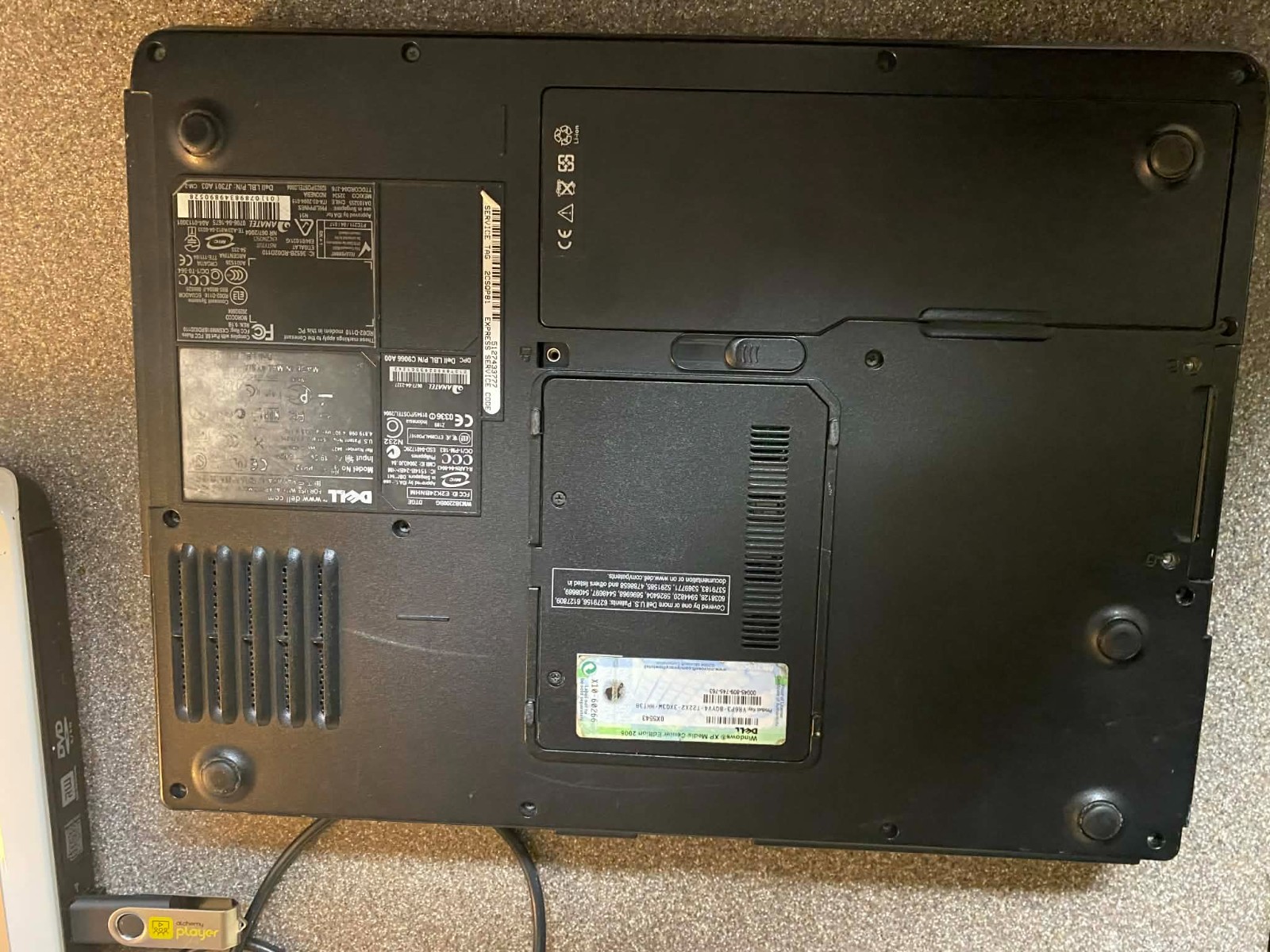 Dell Inspiron 6000 Pentium® Dual-Core CPU T4200 @ 2.00GHzl Service Tag 2CSQP81