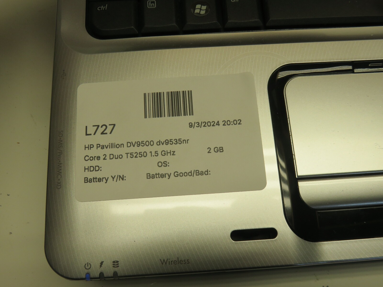 HP Pavillion DV9500 dv9535nr Core 2 Duo T5250 1.5 GHz 2 GB NO HDD No Batt