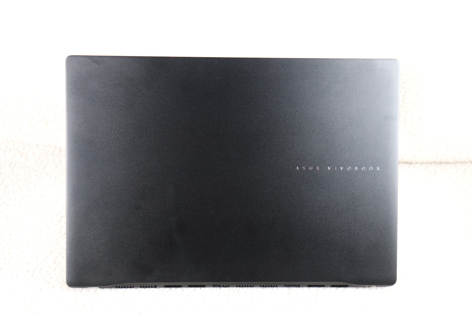 15.6″ Asus Vivobook S 15 (OLED) – Ryzen AI 9 – HX 370 / 16GB / 1TB / (#229)