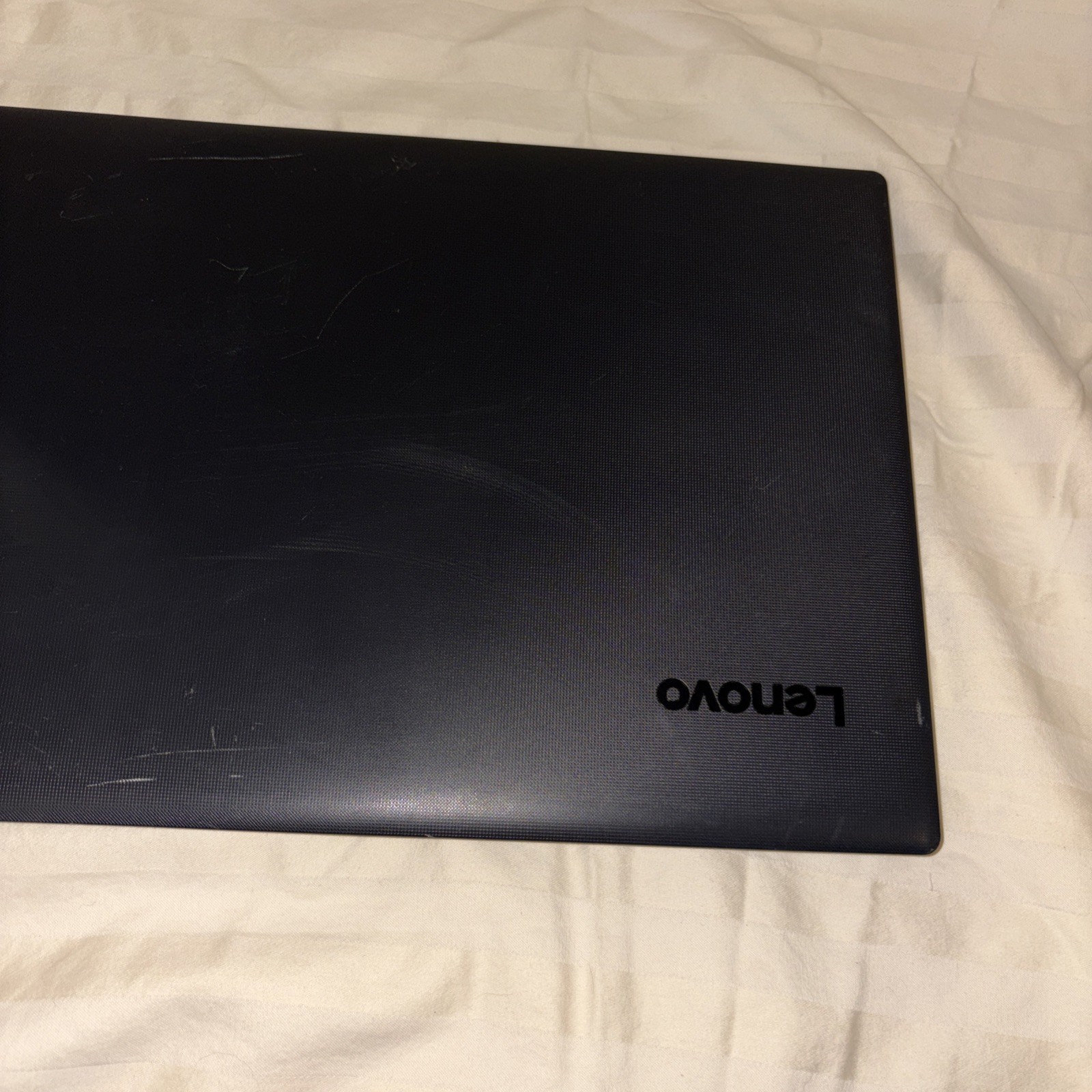 Lenovo IdeaPad 1 130-15AST 15.6″ A6 9225 2.6GHz 4GB RAM 500GB HDD