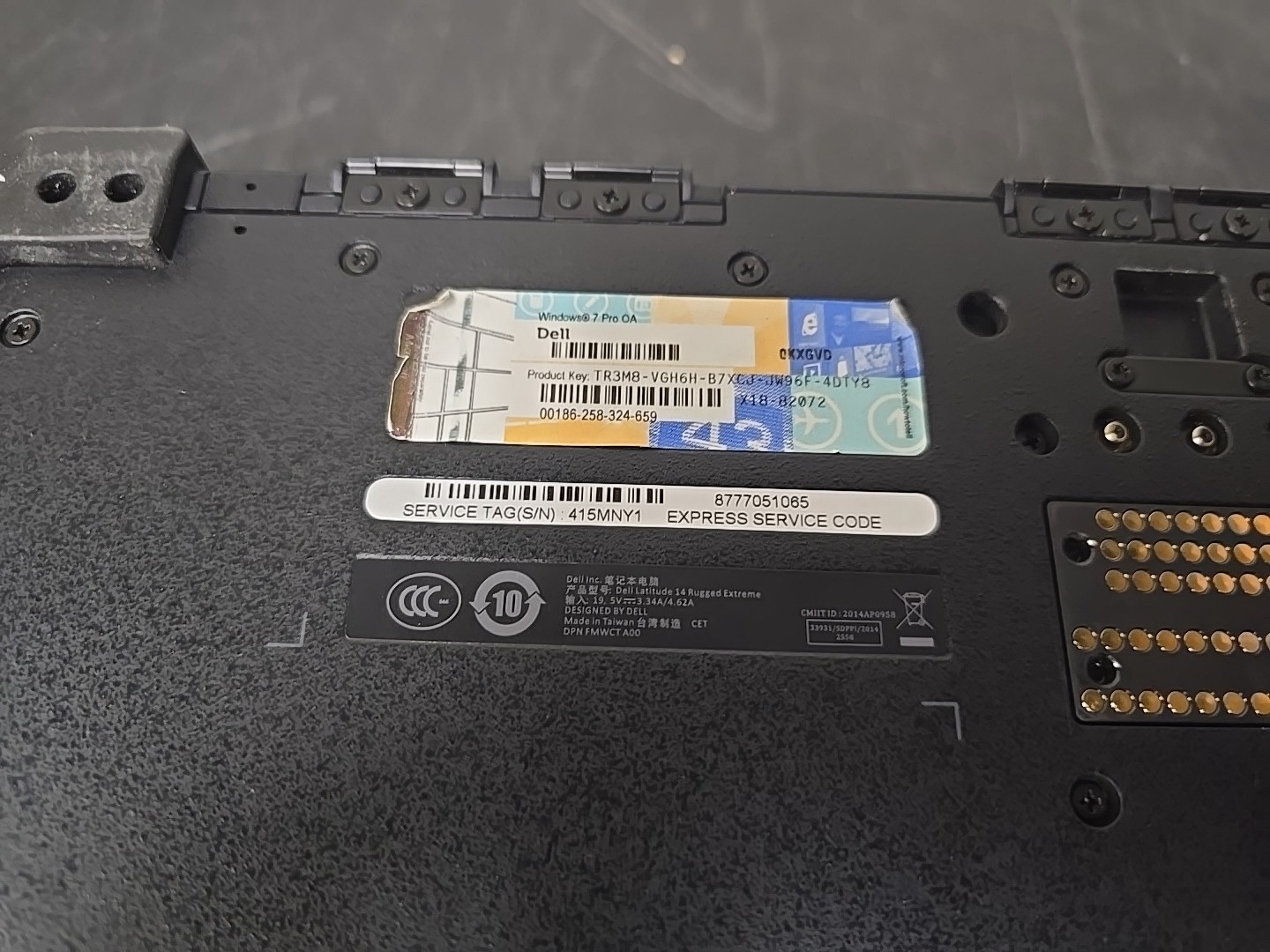 Dell Latitude 14 Rugged Extreme 7404 i7-4650 1.7GHz Touchscreen 8GB RAM 256GB