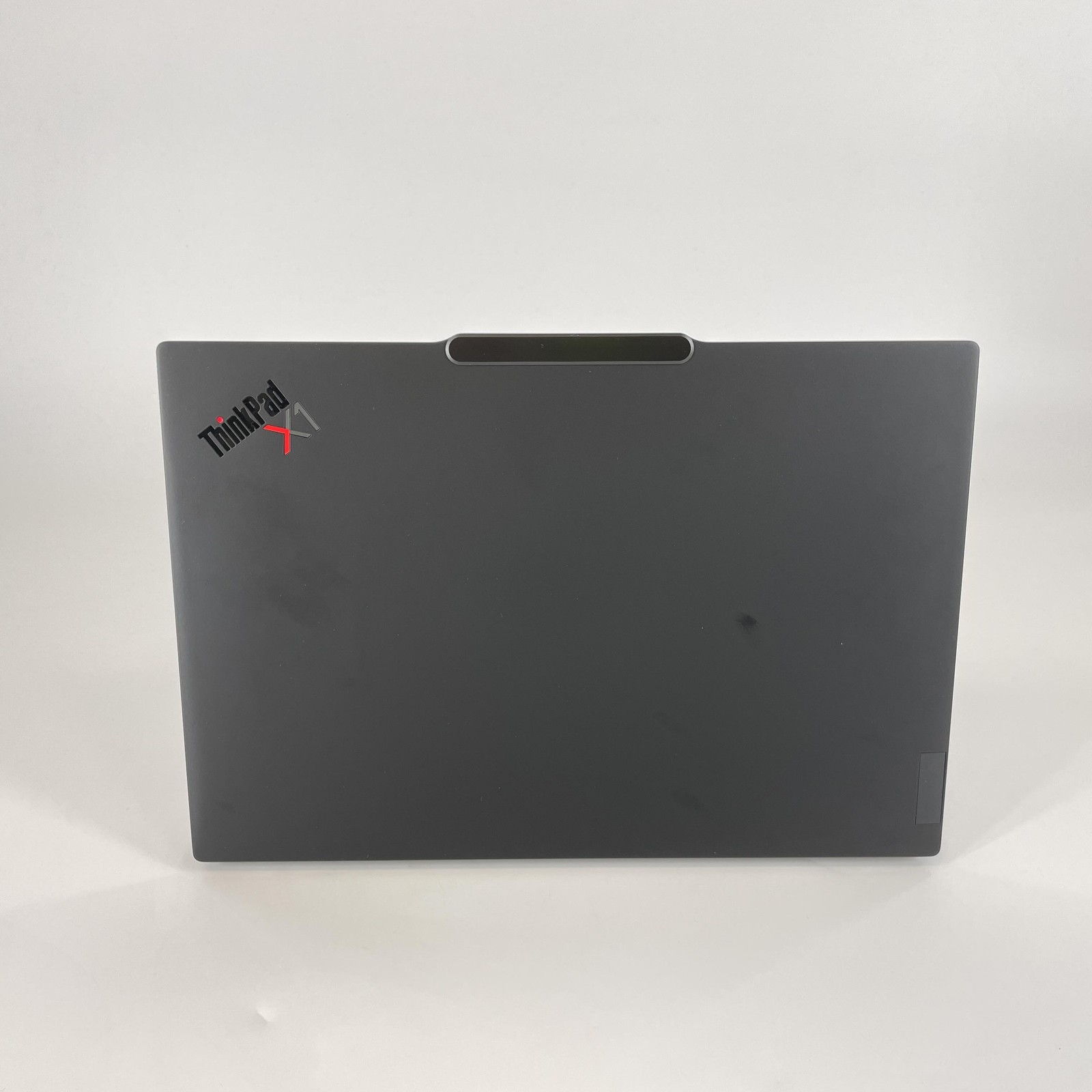 Lenovo ThinkPad X1 Carbon Gen 13 14 FHD+ TOUCH 2.0 GHz Ultra 7 255U 32GB 1TB SSD