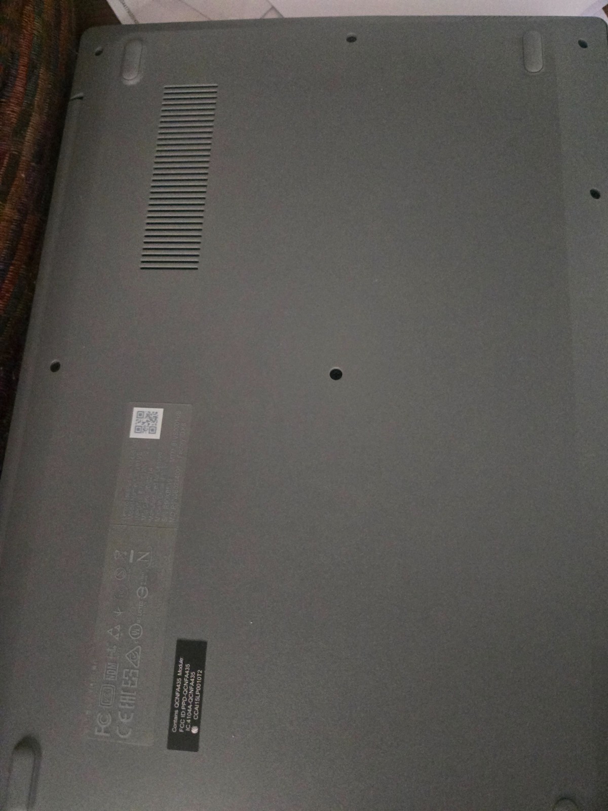 Lenovo IdeaPad 14″ (64GB,AMD A6,1.6 GHz,4GB RAM) Laptop – Grey – 81VS009GUS