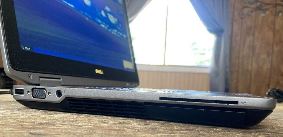 15.6″ Dell E6510 Laptop Vintage Windows XP Pro 32 Bit 2ghz 4gb 160gb DVDRW