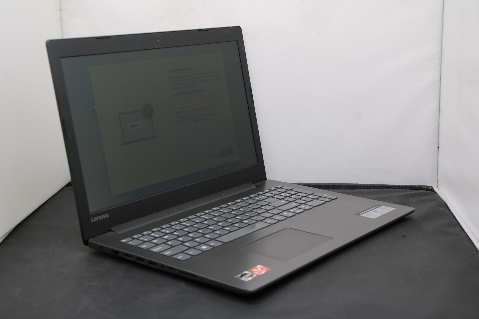 Lenovo IdeaPad 330 – AMD Ryzen 3 2200U – 8GB, 1TB, Windows 11 Home – No Adapter