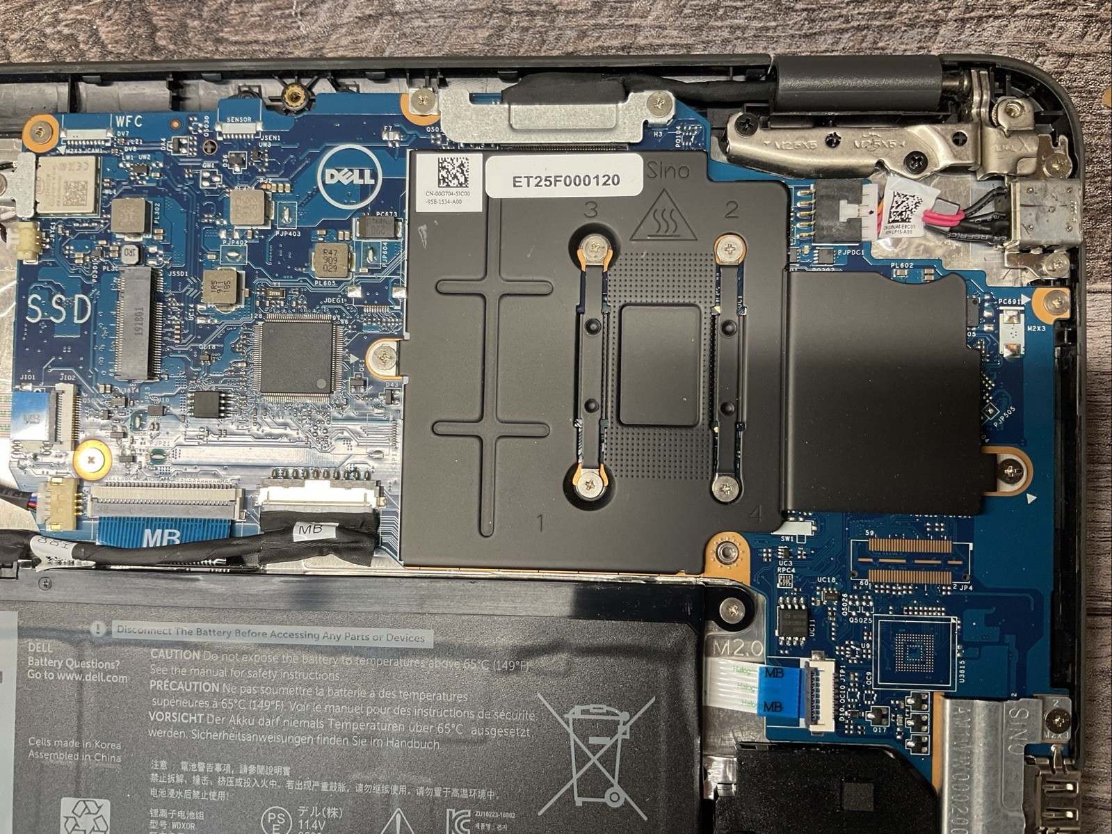 Dell Latitude 3190 / Windows 11 Pro / 64GB Storage / BIOS Unlocked / C5