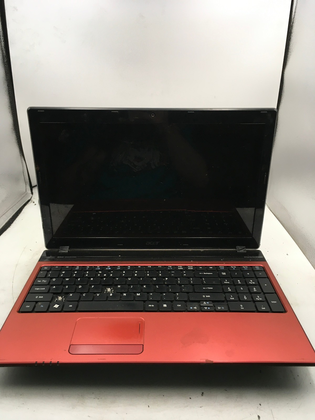 ACER ASPIRE 5560 MS2319 – FOR PARTS/REPAIR – BAD LCD – AMD A6 – 4GB RAM -READ-BB