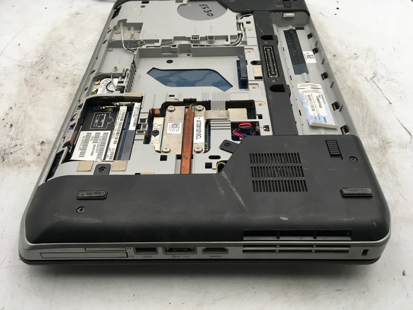 DELL LATITUDE E5530 – FOR PARTS/NO BOOT – INTEL I5 – NO RAM -READ DESCRIPTION-BB