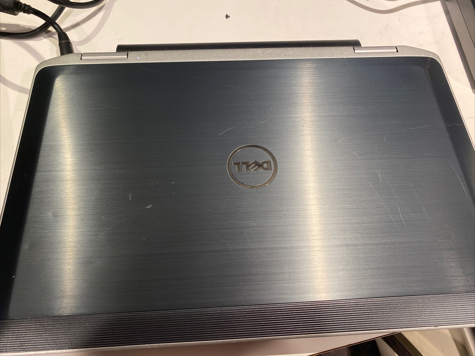Dell Latitude E6320 Core i5 2540M 2.60GHz 4GB RAM 320GB HDD 13.3″ w/Dock Station