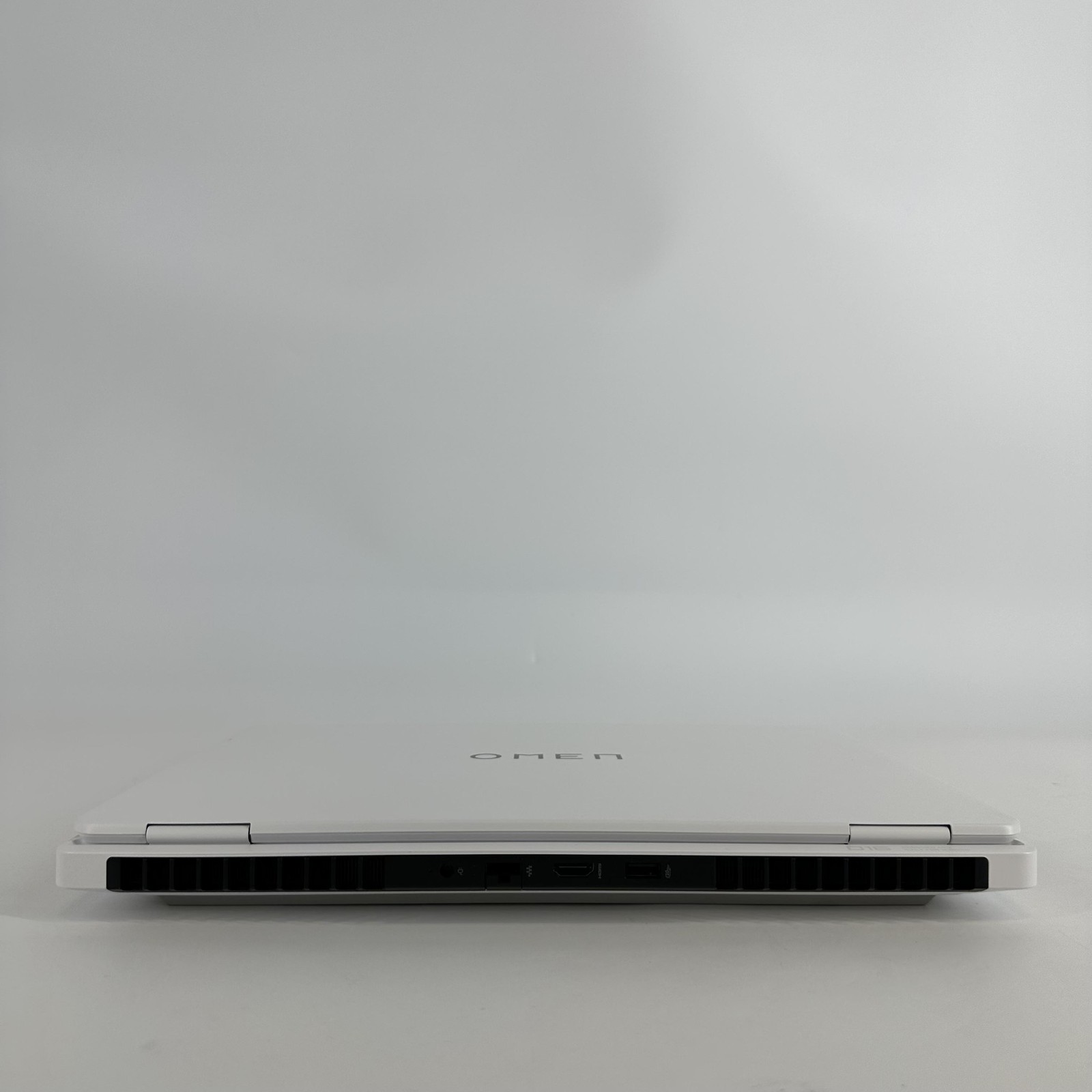 HP Omen Max 16 QHD+ 2.4 GHz Ultra 7 255HX 16GB 512GB SSD RTX 5070 Ti Excellent