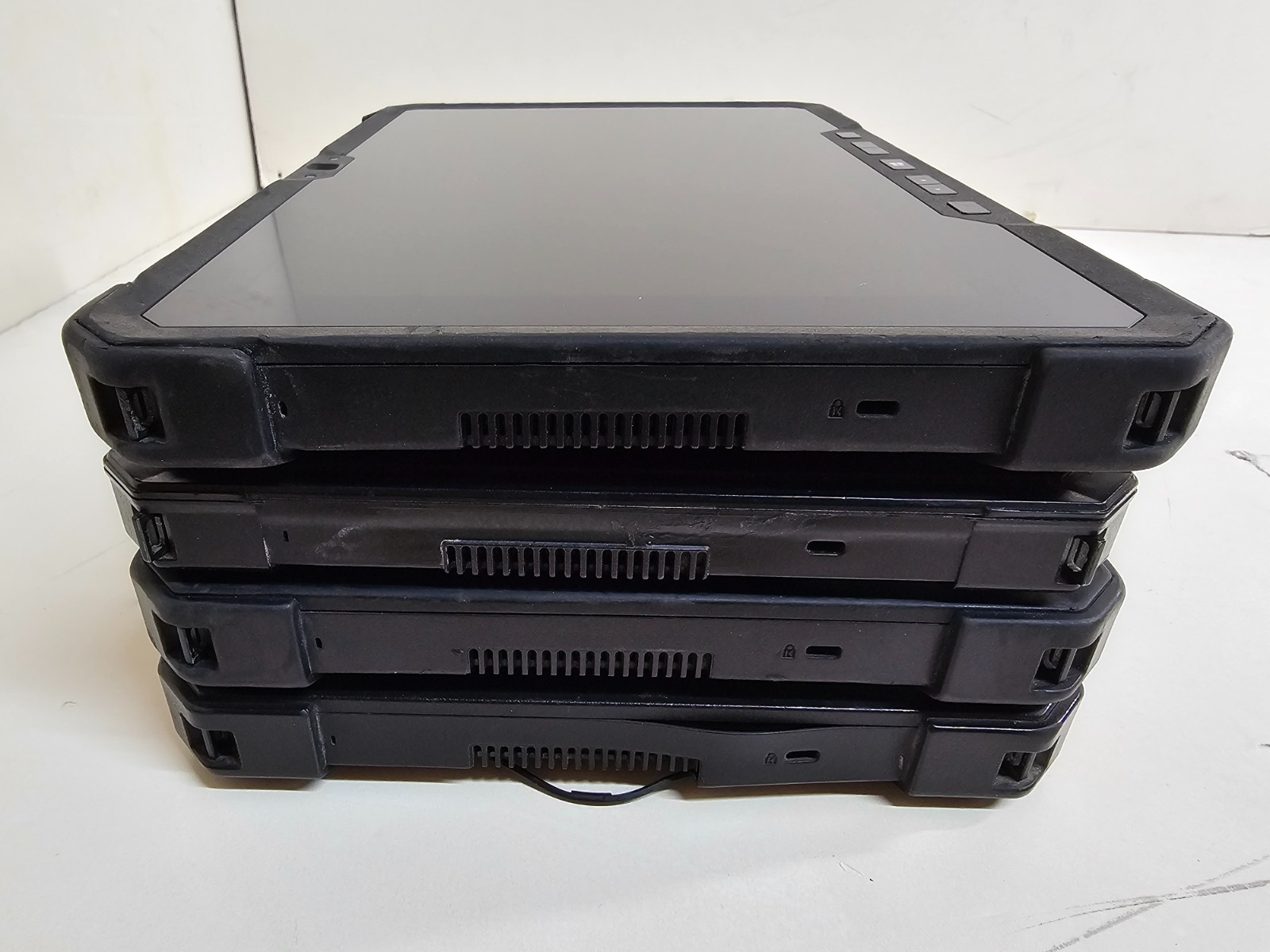 4 Laptop Lot – Dell Latitude 7212 Tablet – 1.6 & 1.7 GHz 8GB 128GB SSD 11.6″ SP1