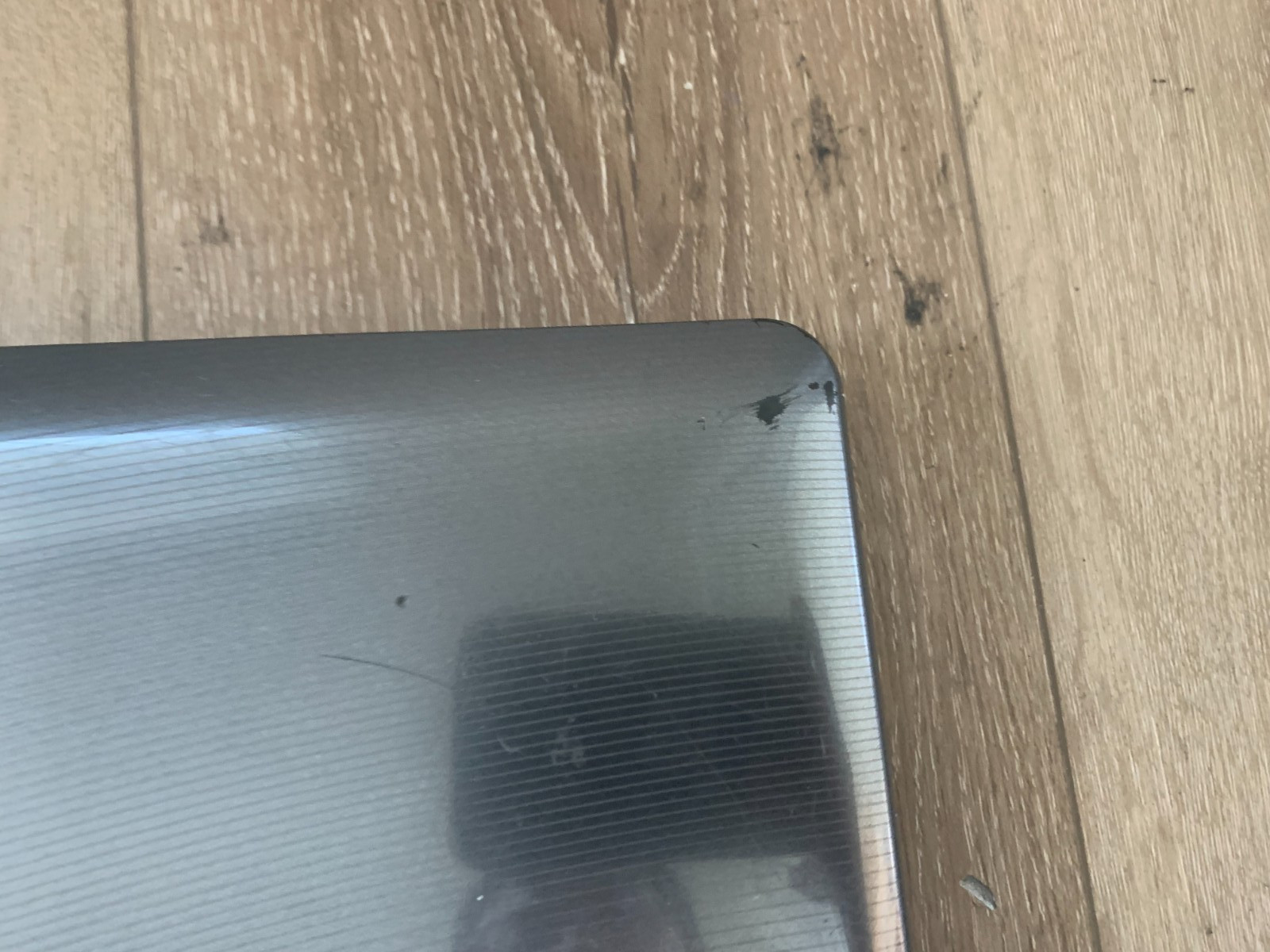 Toshiba Satellite L505D-S5965 AMD Athlon x2 Dual-Core QL-65 2.1GHz 3GB 250GB HDD