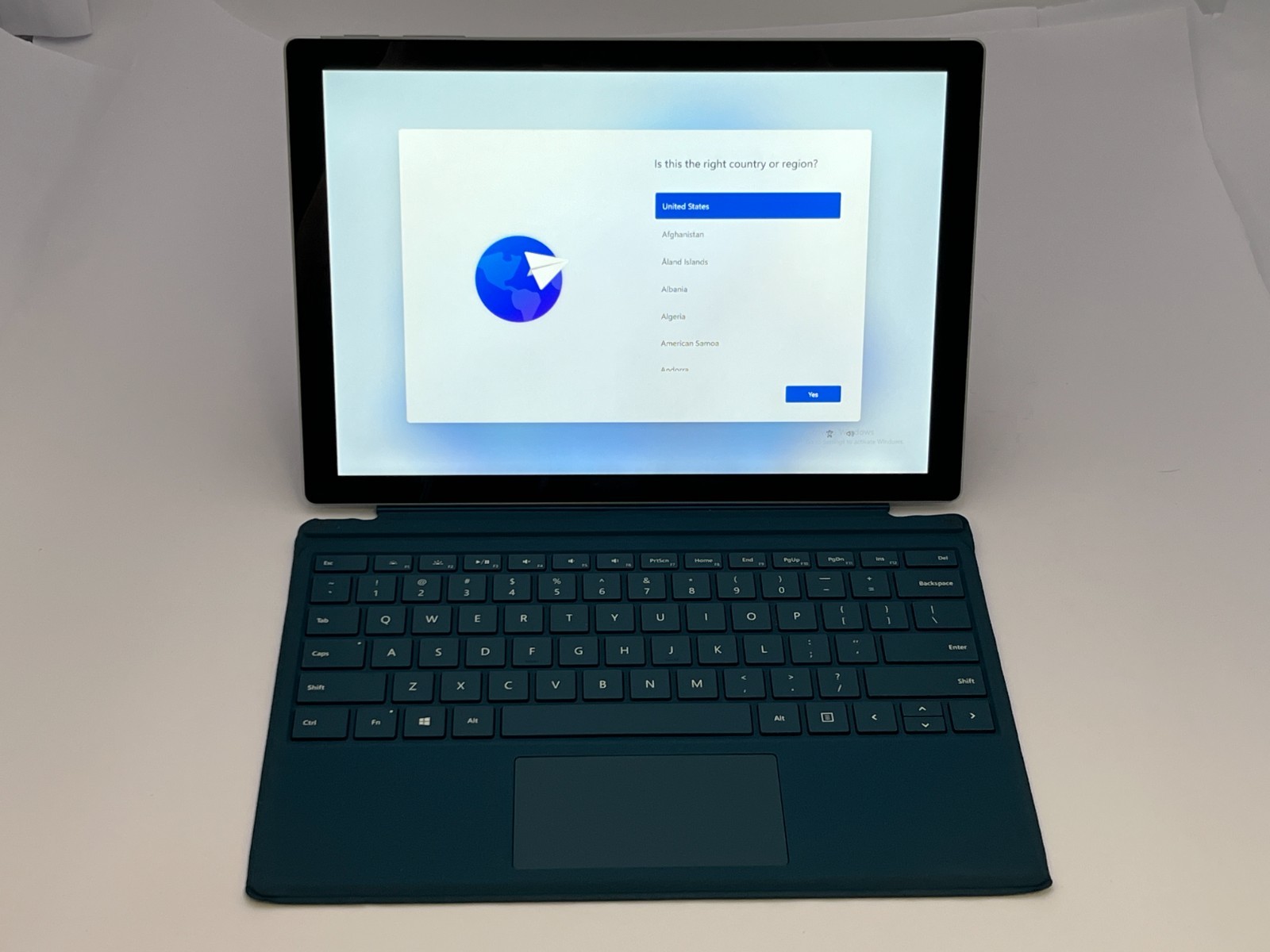 MICROSOFT SURFACE PRO 6 TABLET 1796 i7-8650U@1.9 GHZ 8GB RAM 256GB NVME