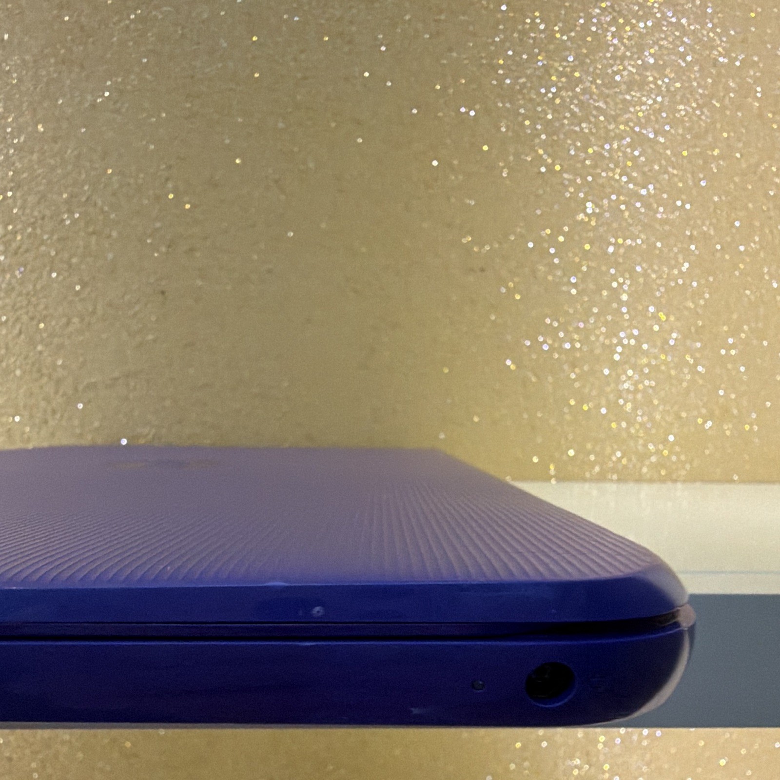 HP Stream 14″ Laptop Intel Celeron 1.6GHz 4GB 32GB eMMC Win10 Purple