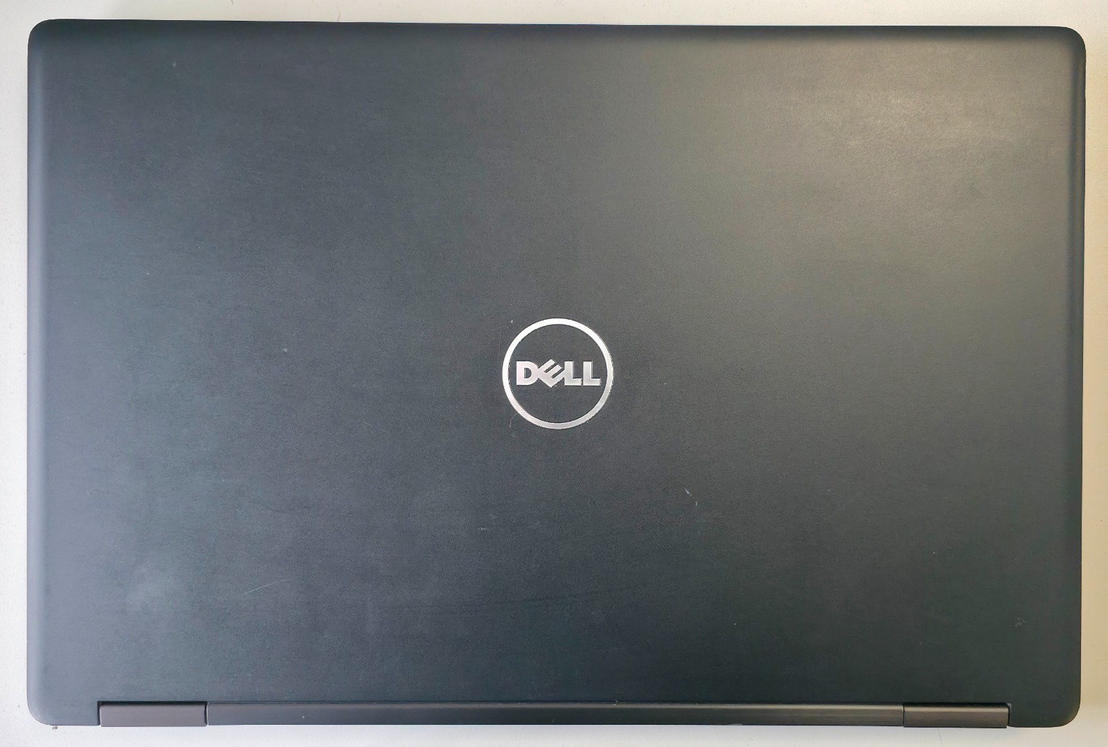 Dell Precision 3520 Laptop Intel i7-8th Gen 8GB 512GB SSD Windows 11 No Charger