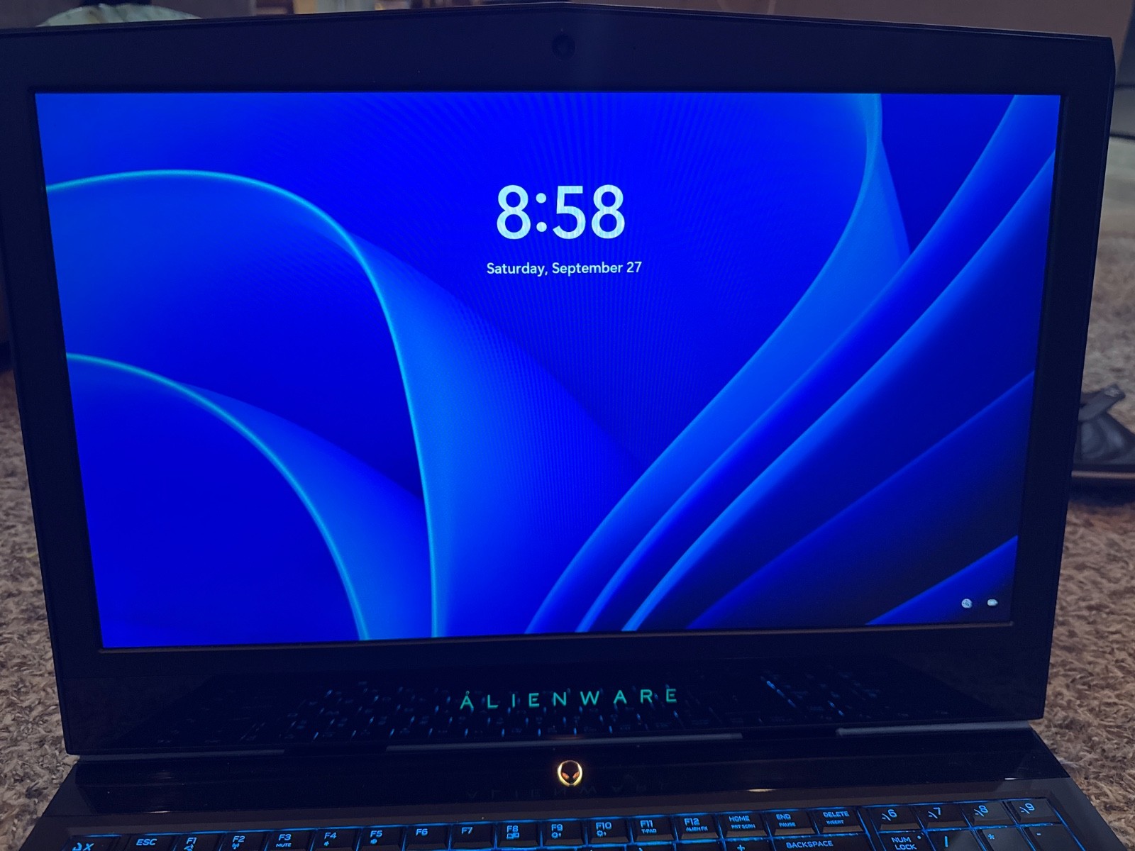 alienware 17 r5 gaming laptop