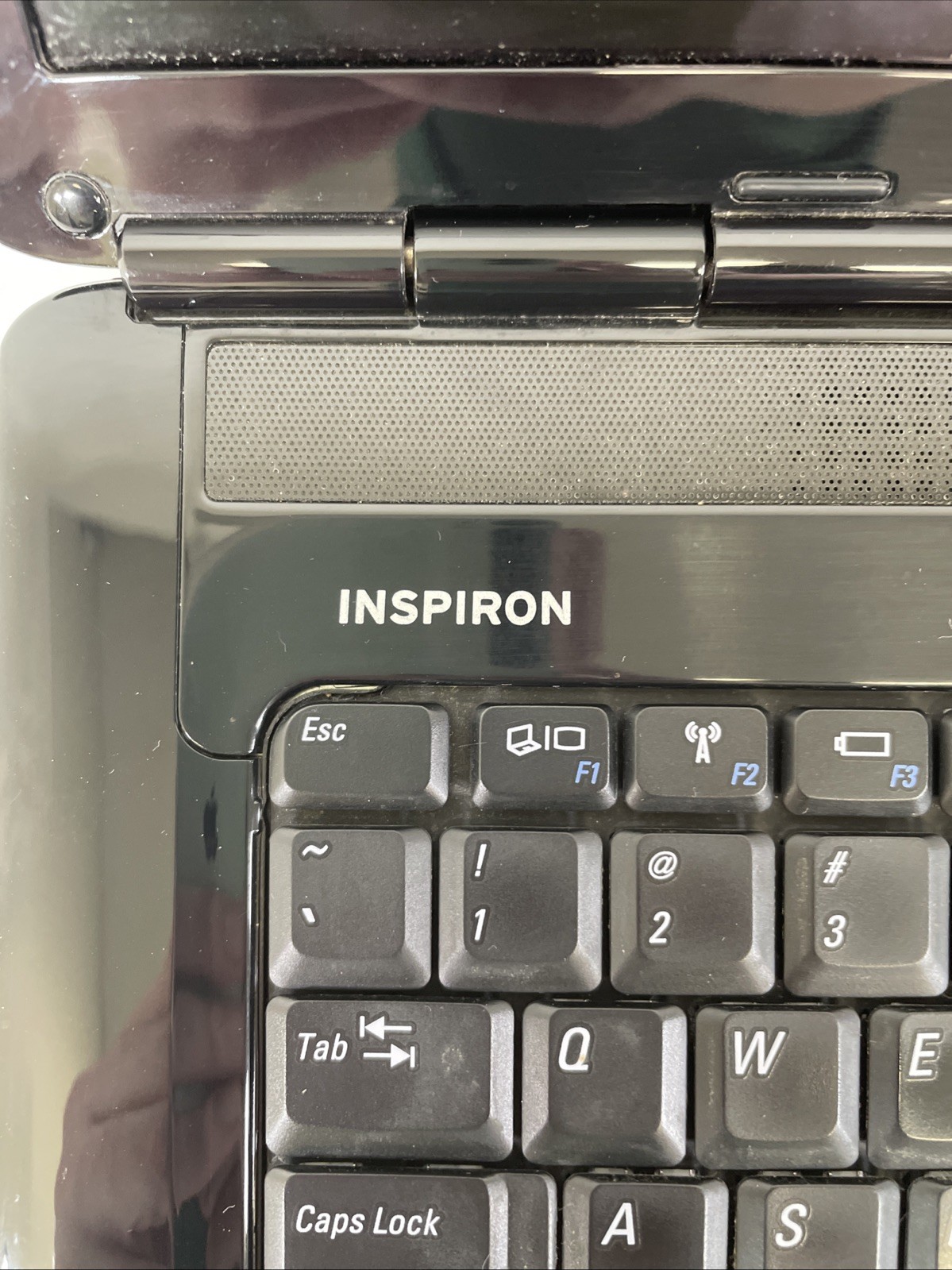Dell Inspiron 1545 Intel Celeron 900 2.2GHz 4GB RAM 320GB HDD Windows 7