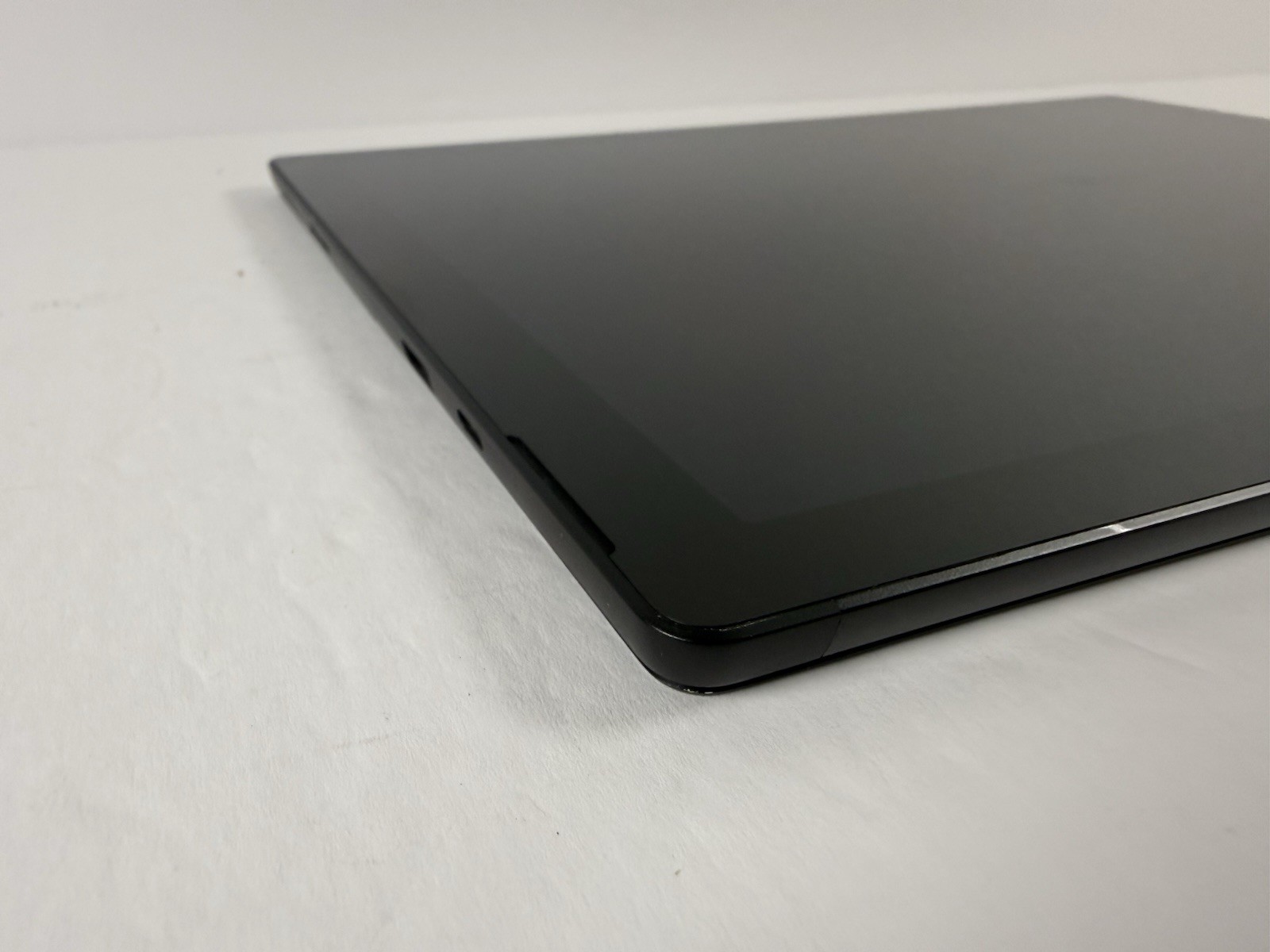 Microsoft Surface Pro 7 1866 8GB RAM, i5-1035G4, 1.10GHz, 256GB SSD Win11 Black