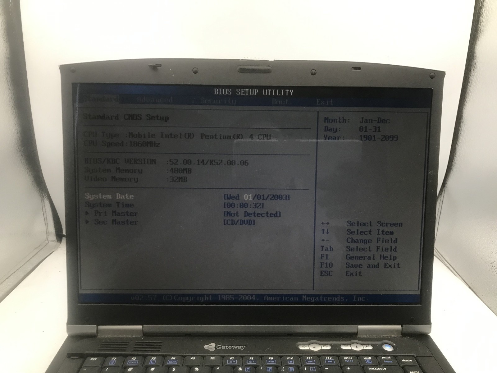 GATEWAY 7324 – BOOTS TO BIOS – INTEL PENTIUM 4 – 480MB RAM – NO OS -READ DESC-BB