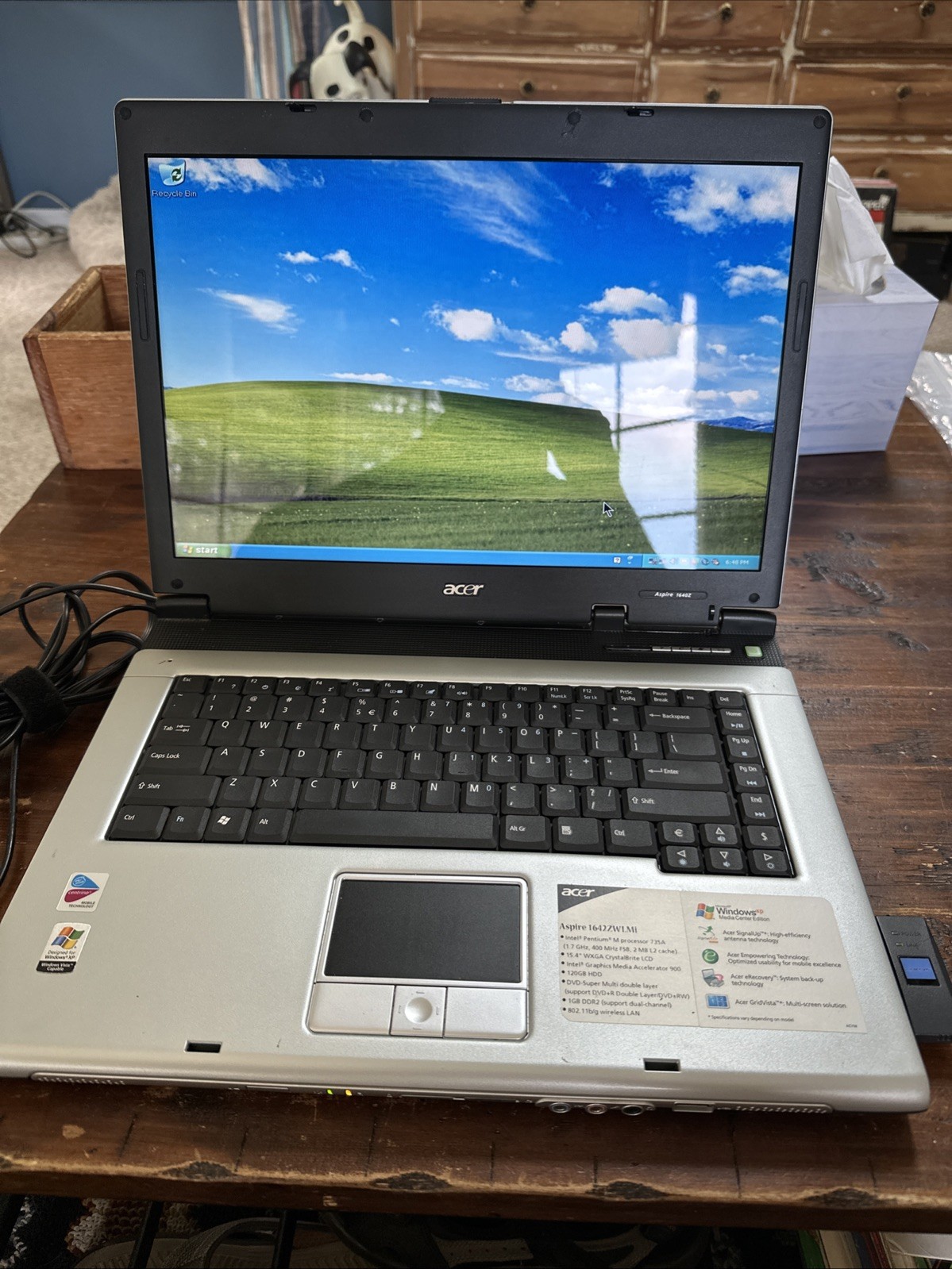 Acer Aspire 1640Z Intel Pentium M Centrino – 1GB RAM – Win XP Works