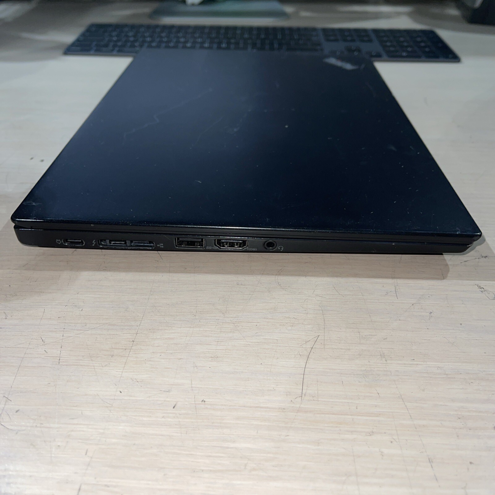 Lenovo ThinkPad X390 Intel Core i5-8265U 1.60GHZ 8GB RAM NO HD