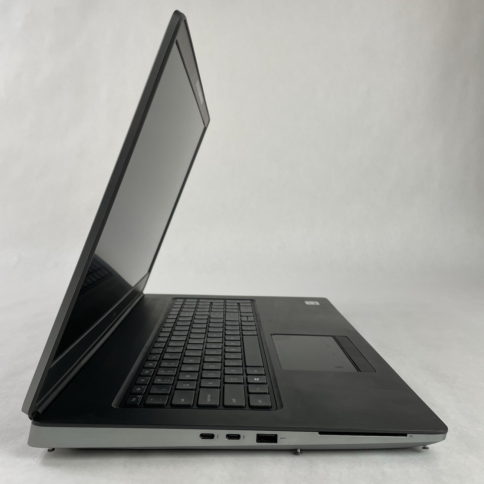 Dell Precision 7750 17.3″ i7-10850H 2.70 GHz 32 GB RAM RTX3000 No SSD No OS READ