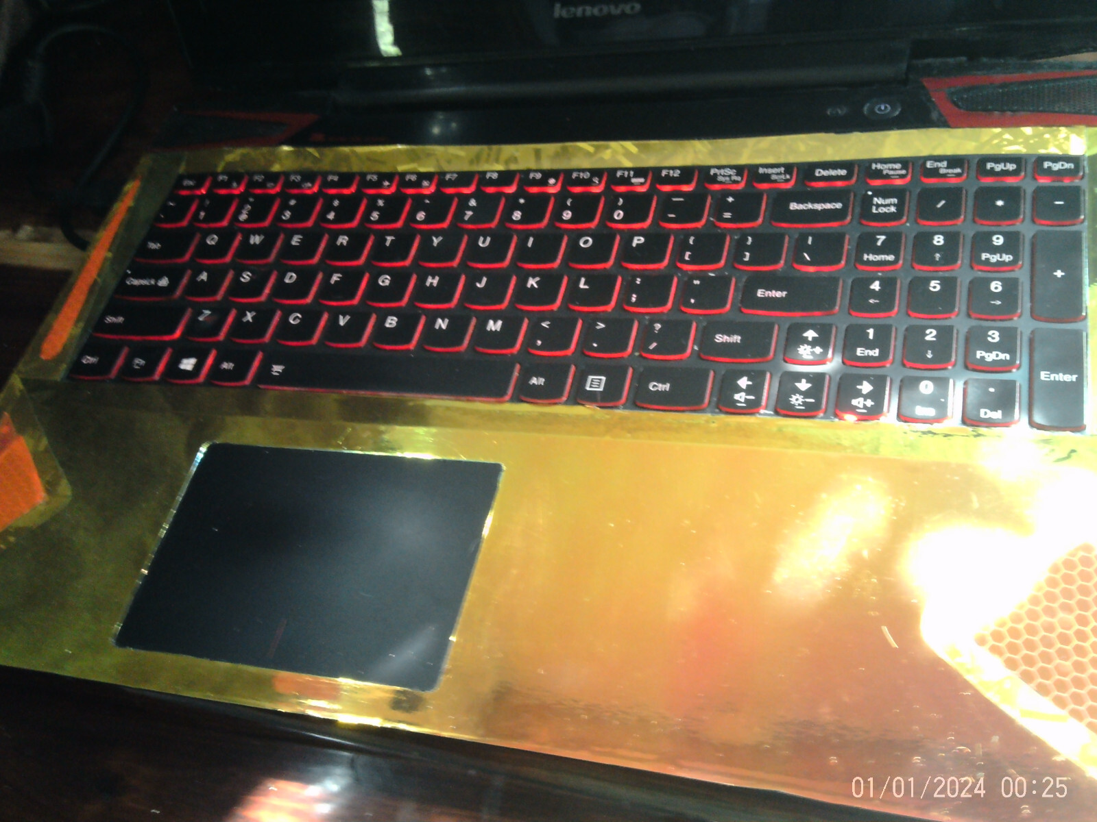 Lenovo Y50-70, TEMPLER i7 4720hq 2.6-3.60ghz,250gb ss,16gb,15.6″hd,