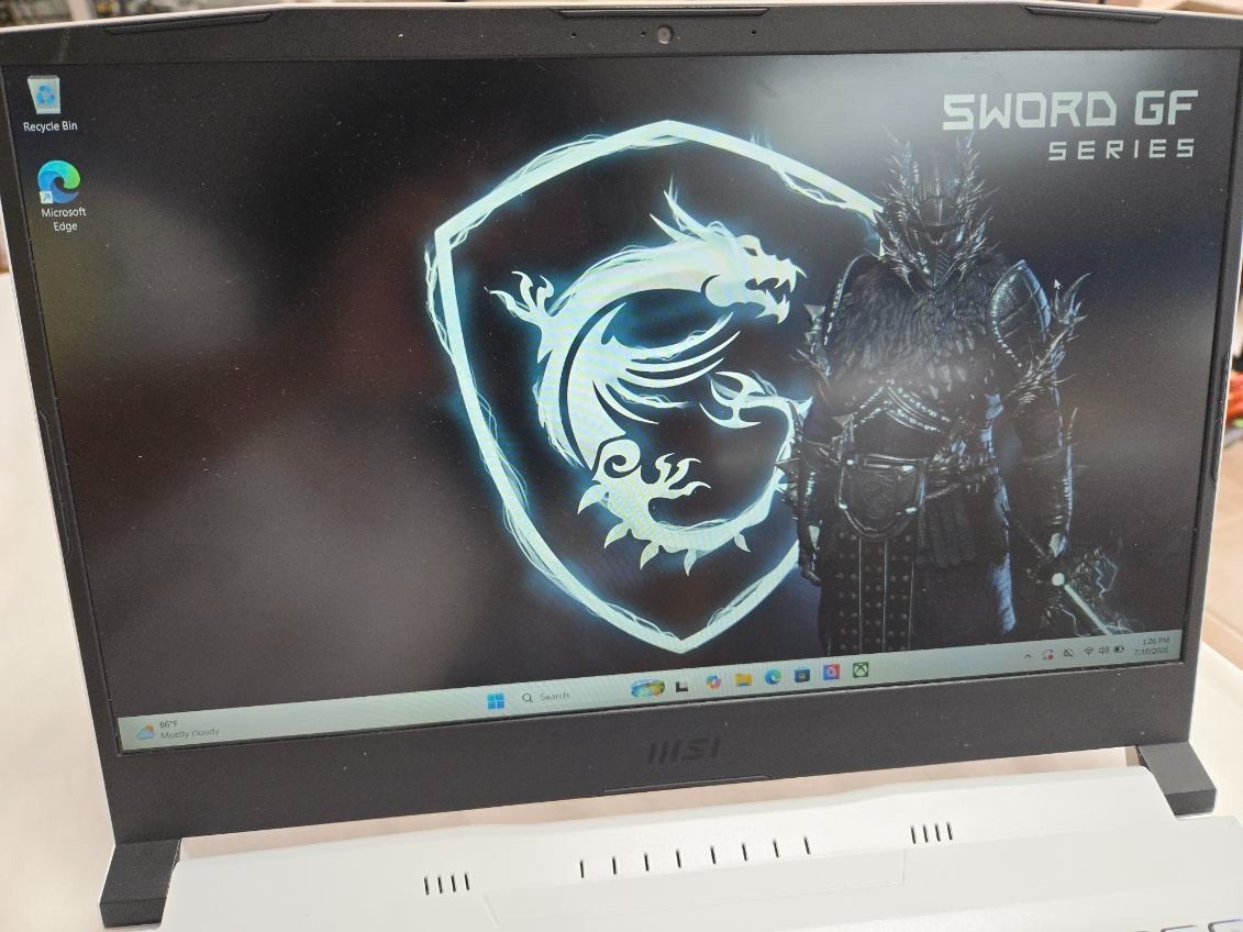 MSI Sword 15 A12UC Gaming i5-12450H 1.50GHz 8GB RAM 512GB SSD NVIDIA RTX 3050