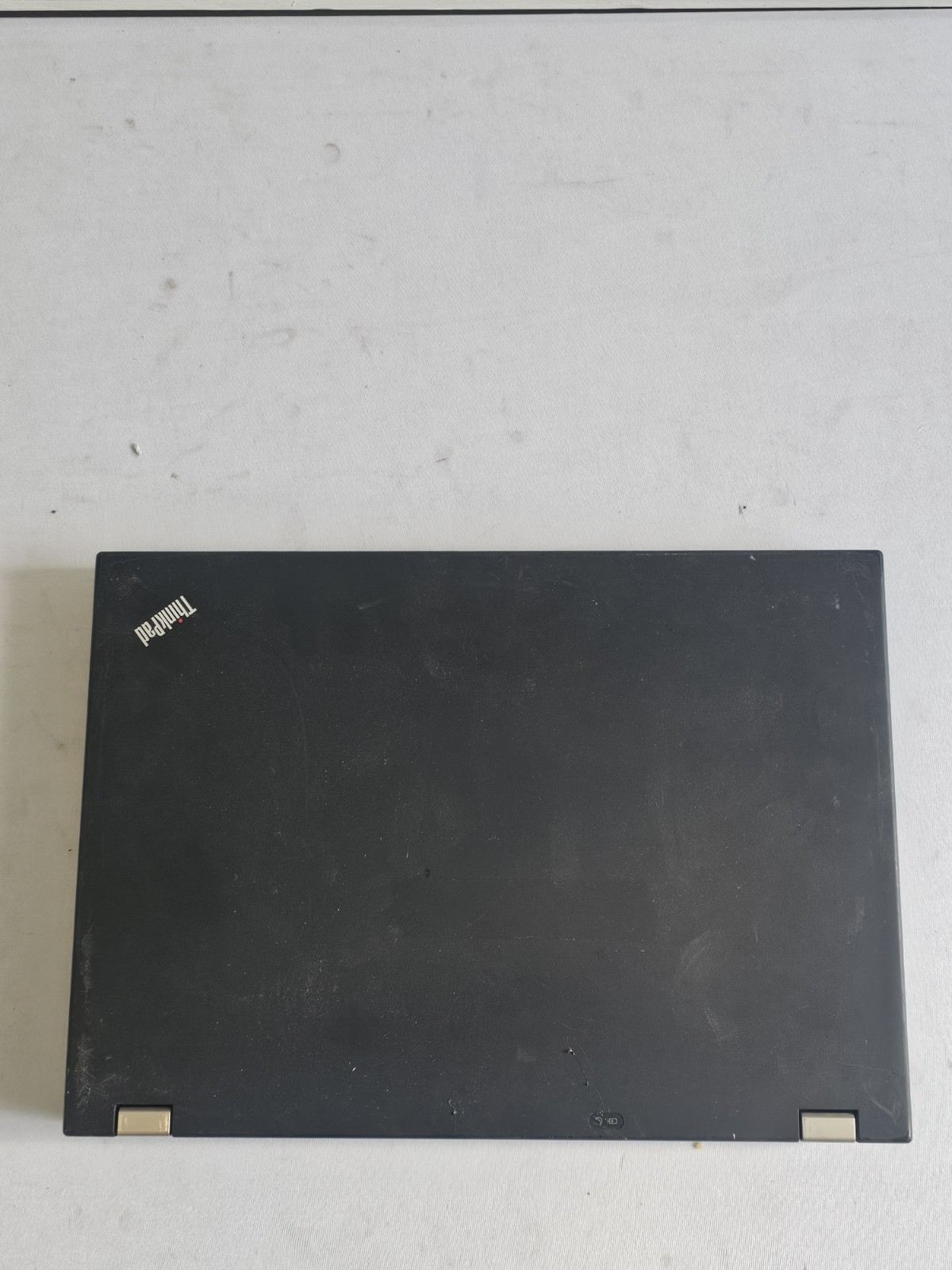 Lenovo ThinkPad T410 Laptop – Intel i5-M520 – 4GB RAM – NO HDD/OS – READ