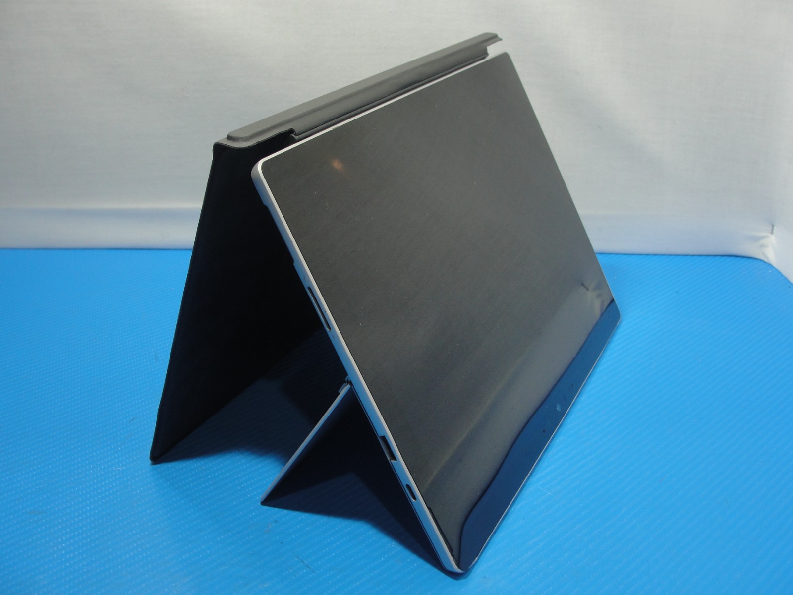 MS Surface Pro 7 1866 12.3″ 2736×1824 Touch i5-1035G4 1.1GHz 8GB 256GB SSD W11P