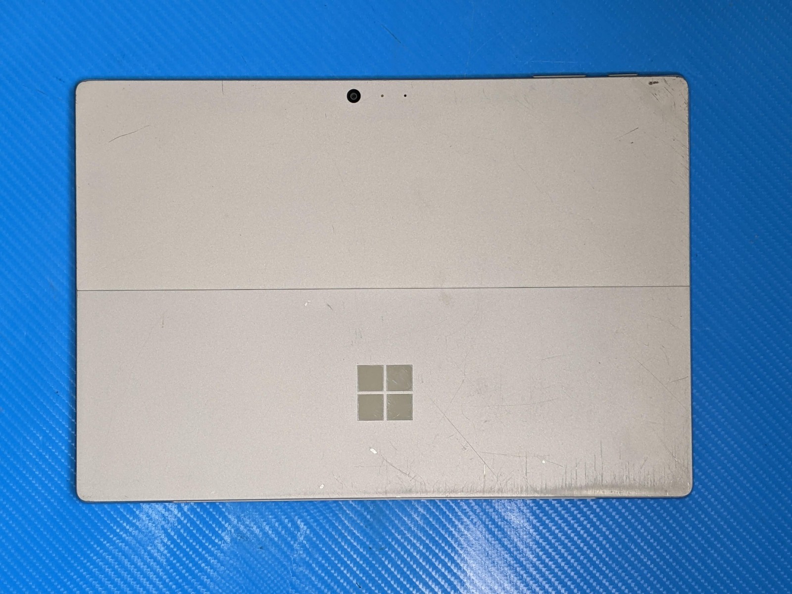 MS Surface Pro 4 1724 12.3″ TABLET i5-6300U 2.4GHz 4GB 128GB SSD AS IS FOR PARTS