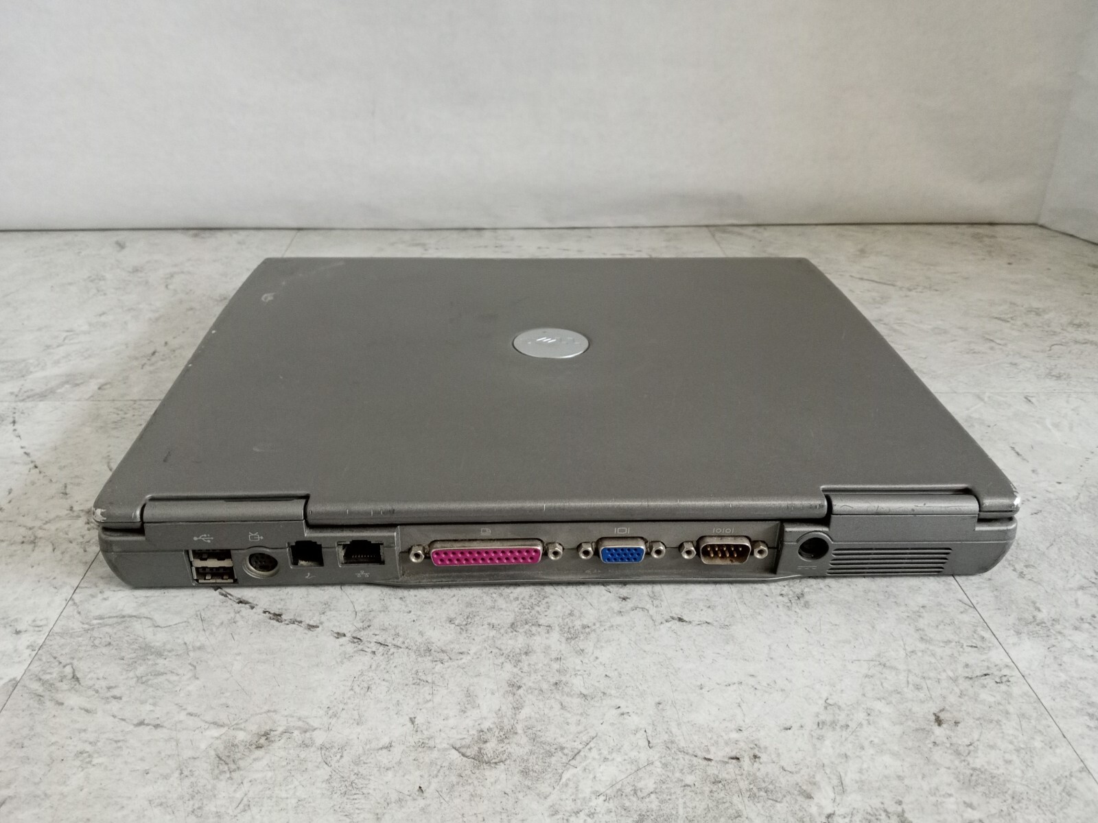 Dell Latitude D600 14″ Laptop Intel Pentium CPU – POWER DEAD – READ -RR
