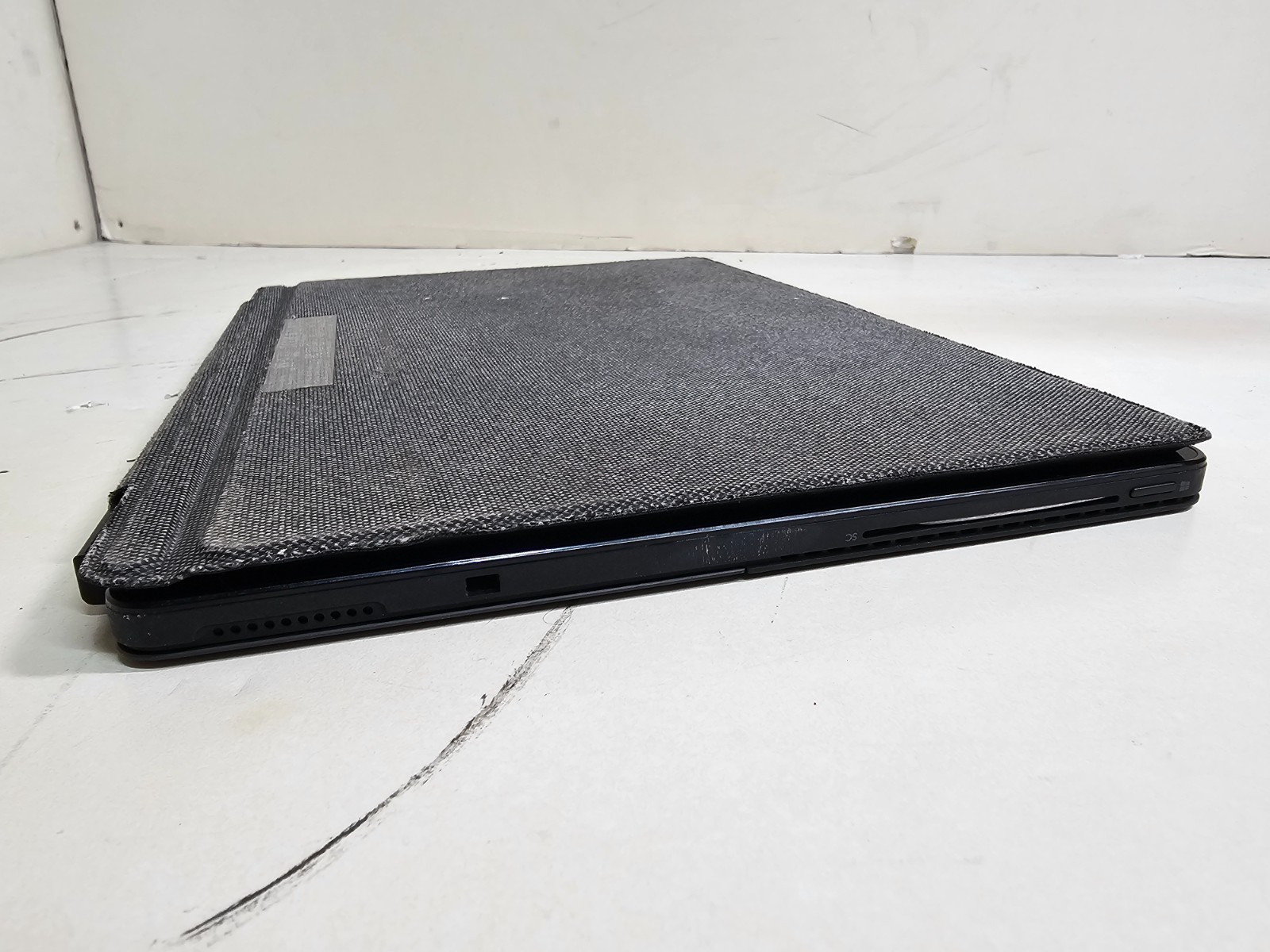 Dell Latitude 5285 Tablet Laptop – 2.6 i5-7300U 8GB 256GB 12.3″ Touchscreen