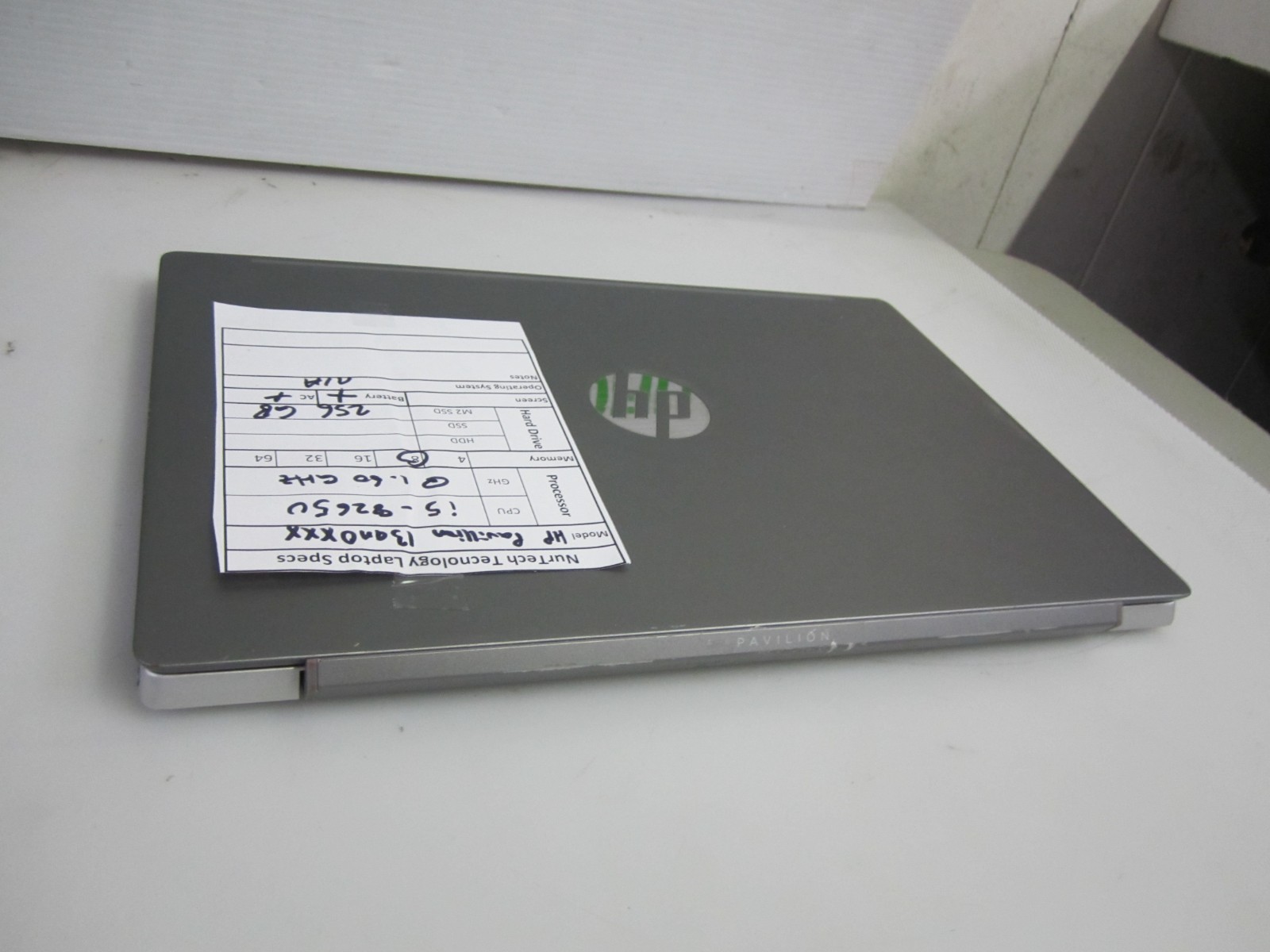 HP Pavilion 13-an0010nr i5-8265U 8GB 1.60GHZ 256GB M2SSD NO OS + AC LAPTOP READ