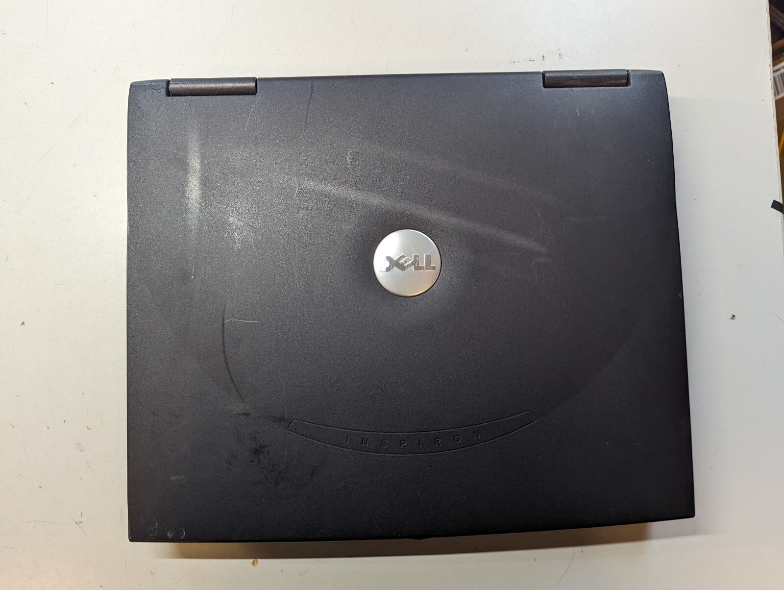 Dell Inspiron 2650 FOR PARTS ONLY no hard drive