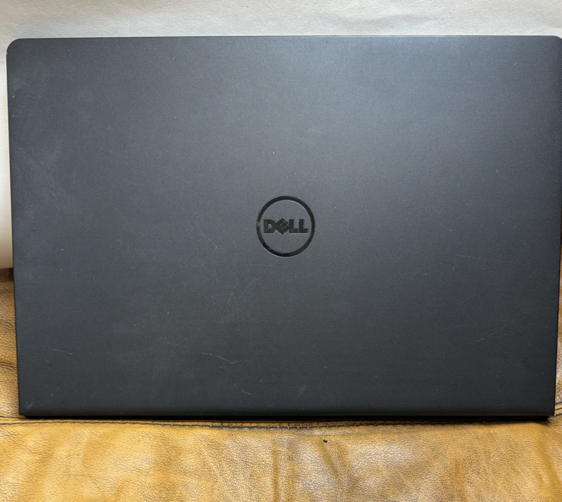 Dell Inspiron 15-3565/Amd A6-9225 2.60 ghz/4gb/1TB/Windows 10 Home No Power Cord