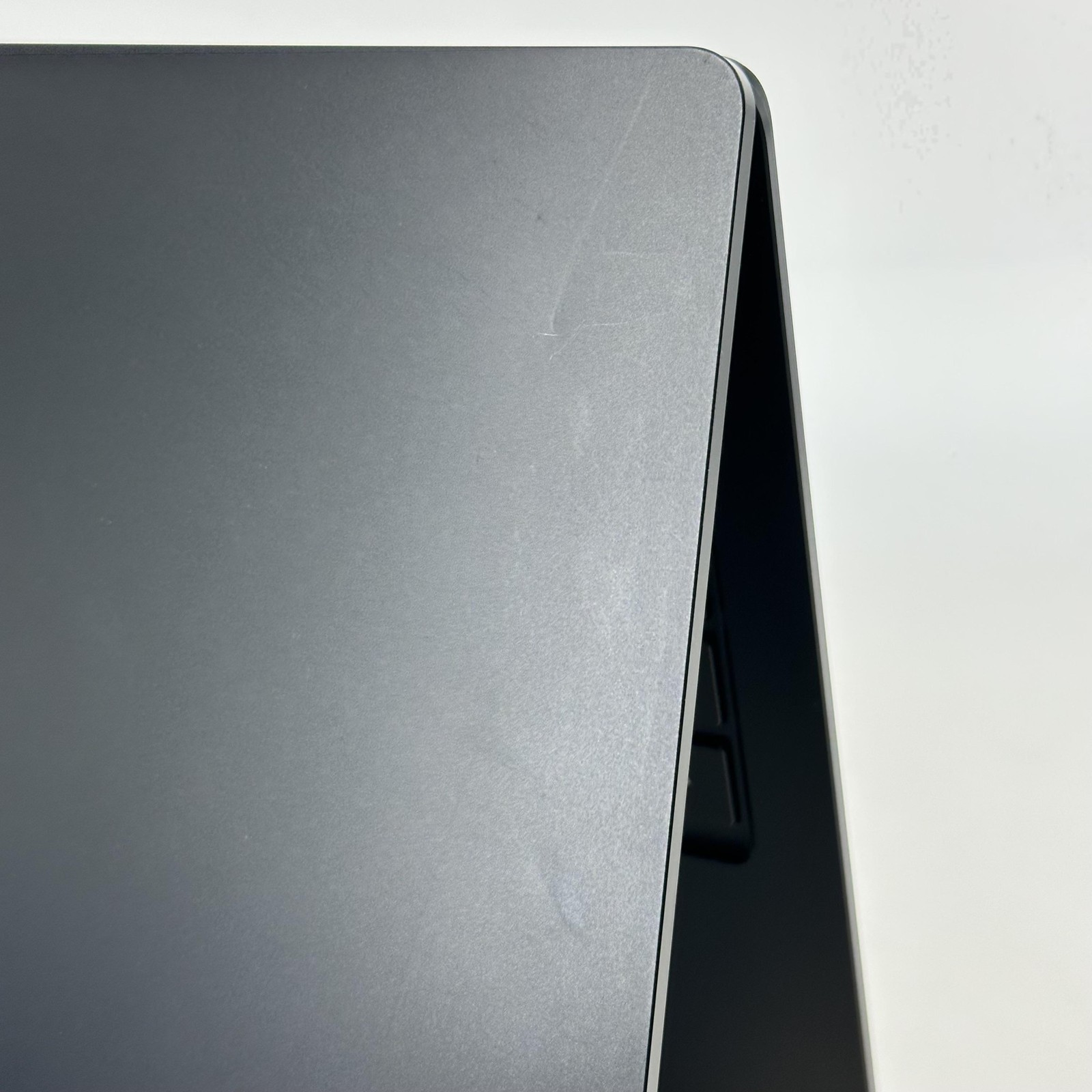 Microsoft Surface Laptop 5 13.5 2K TOUCH 2.7 GHz i7-1265U 16GB 512GB – Good