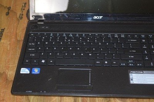 Vintage Acer Aspire 5742Z-4601 Laptop 15.6″ Intel Pentium P6100 320GB HDD