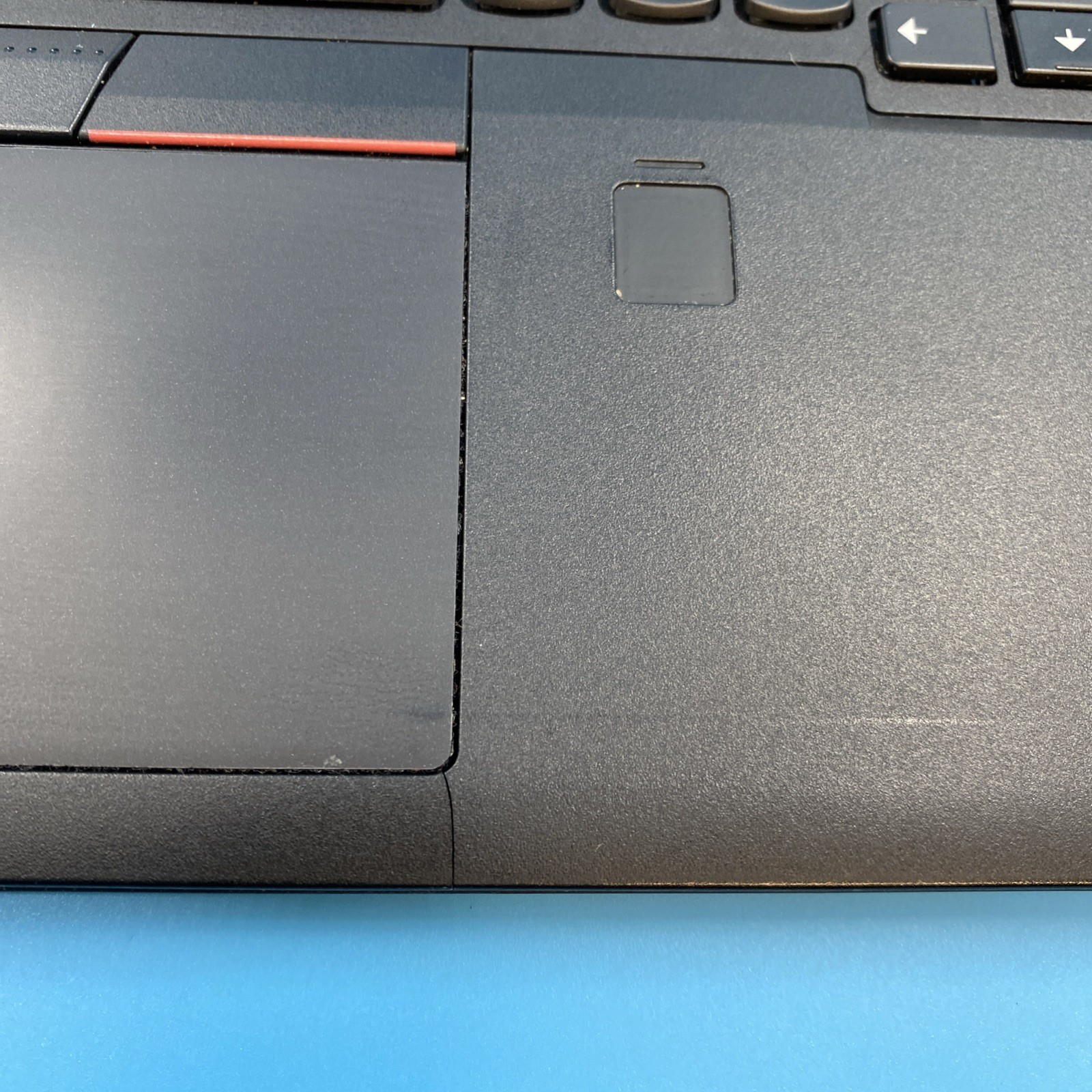 (LOT OF 4) Lenovo ThinkPads | i5 7th Gen | 4/8GB | NO DRIVE | *M520 READ | NO OS