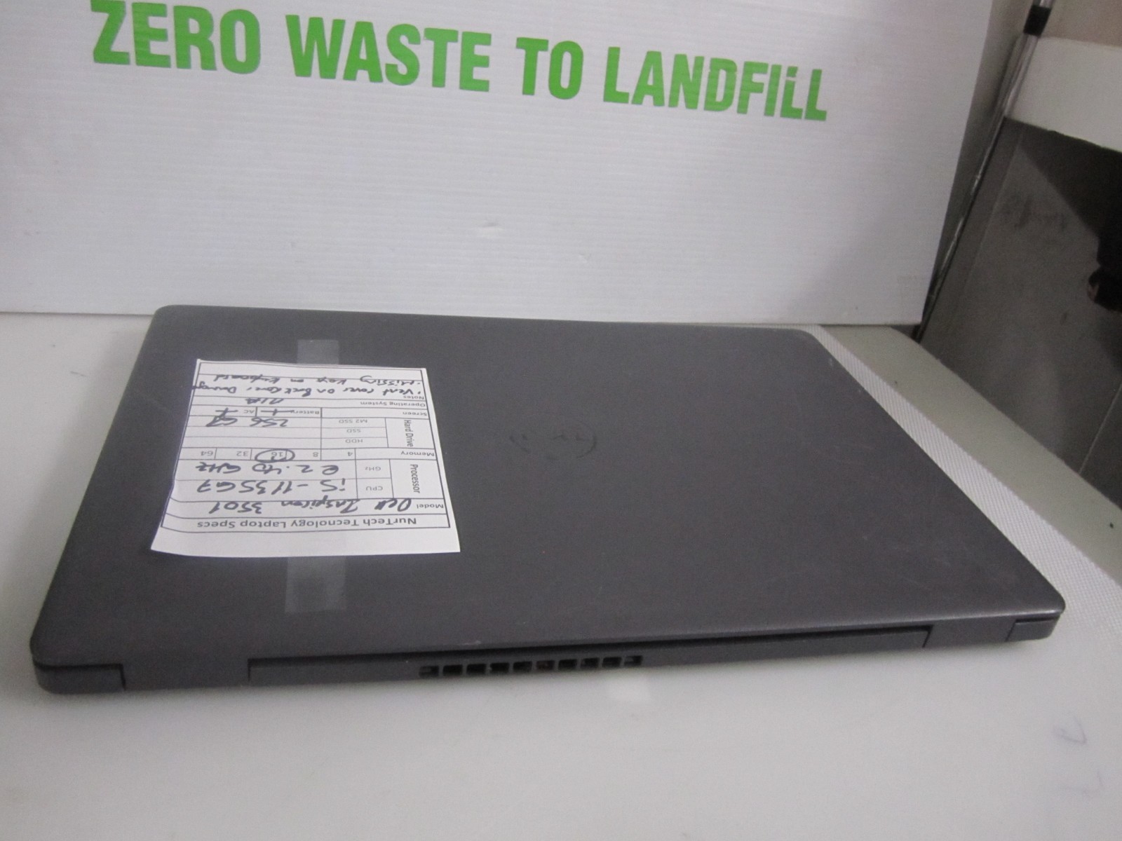 DELL INSPIRON 3501 i5-1135G7 2.40GHZ 16GB 256GB M2SSD NOOS LAPTOP + AC READ
