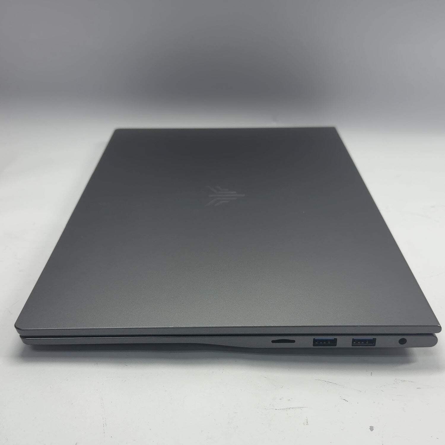 ACEMAGIC LX15PRO 15.6″ Ryzen 7 5700U 1.8GHz 16GB RAM 512GB SSD