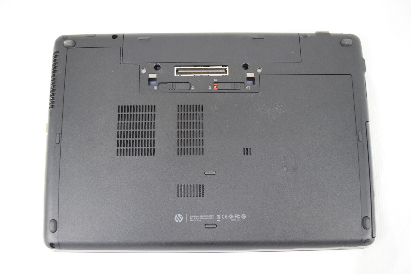 HP ProBook 650 G1 Intel Core i3-4000M 2.4GHz 4 GB 15.5″ NO HDD or OS
