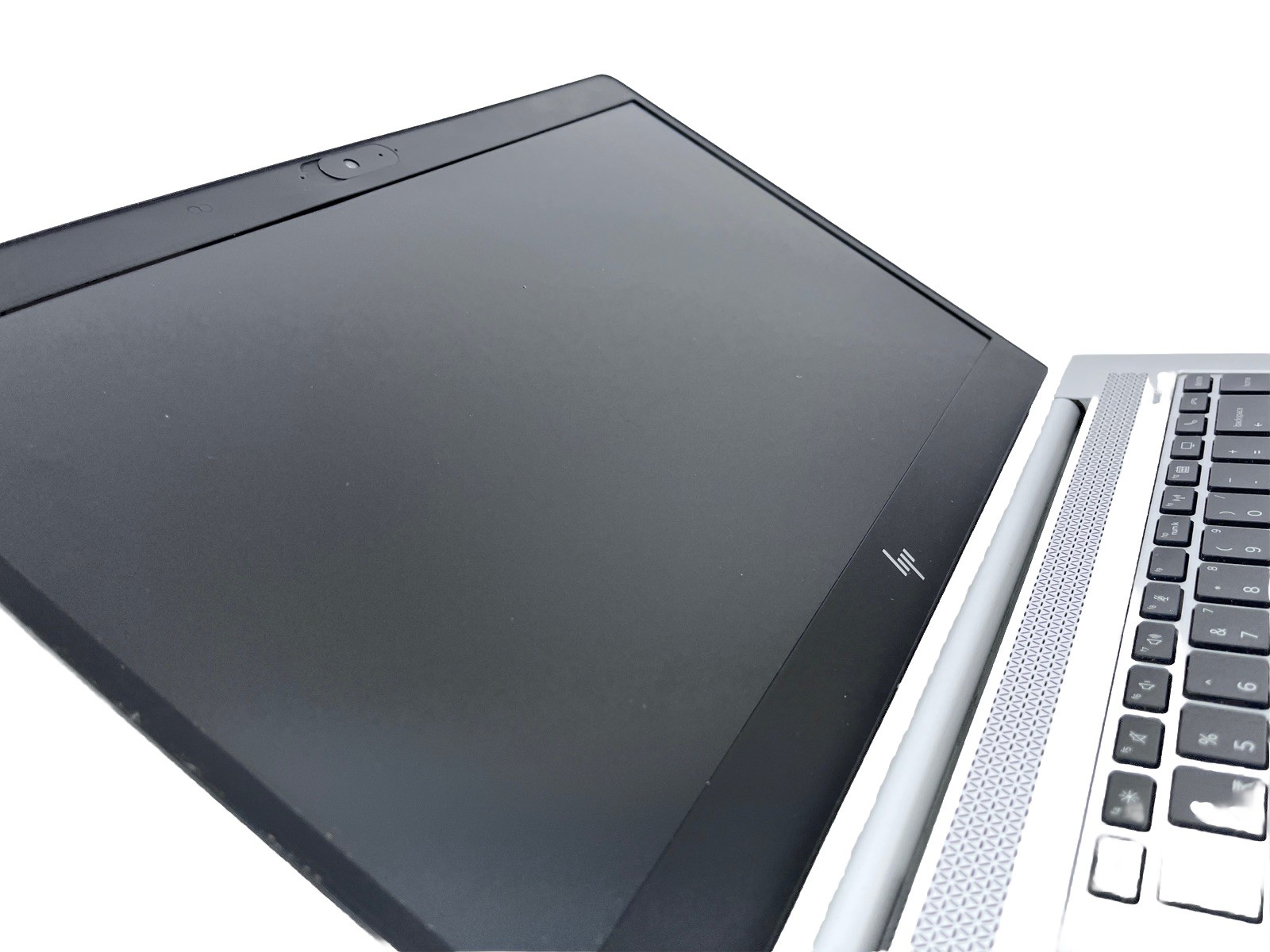 HP EliteBook 745 G6 14″ AMD Ryzen 5 PRO 3500U Radeon 16GB 512GB *Grade C*