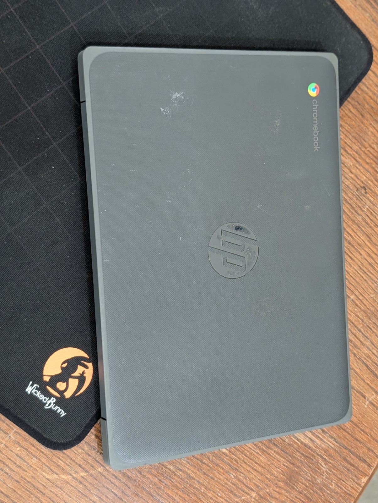HP ChromeBook 11 G8 EE Laptop With Linux Mint