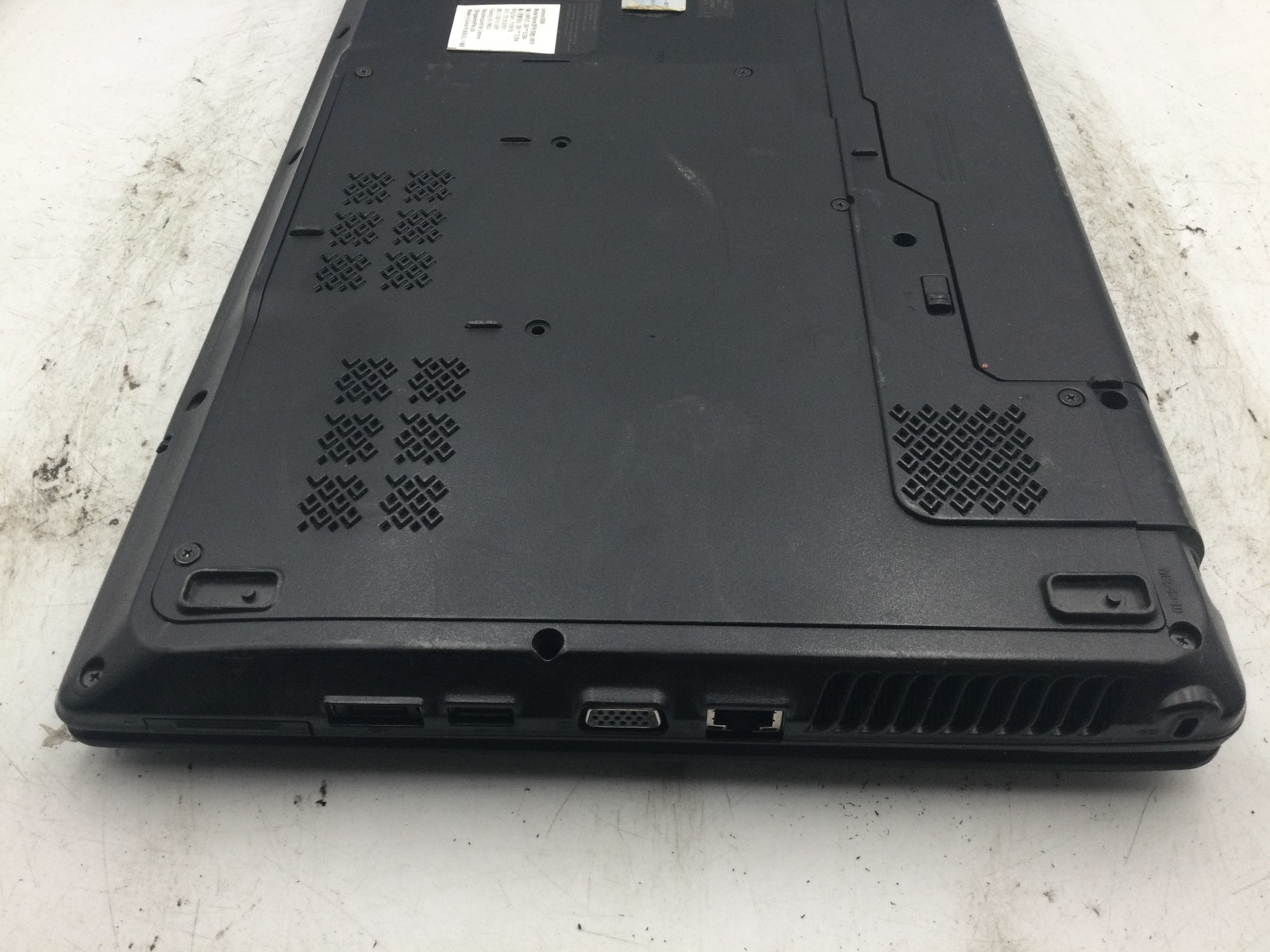 LENOVO G560 – BOOTS TO BIOS – NO RAM – INTEL PENTIUM P6200 -READ BELOW – BB
