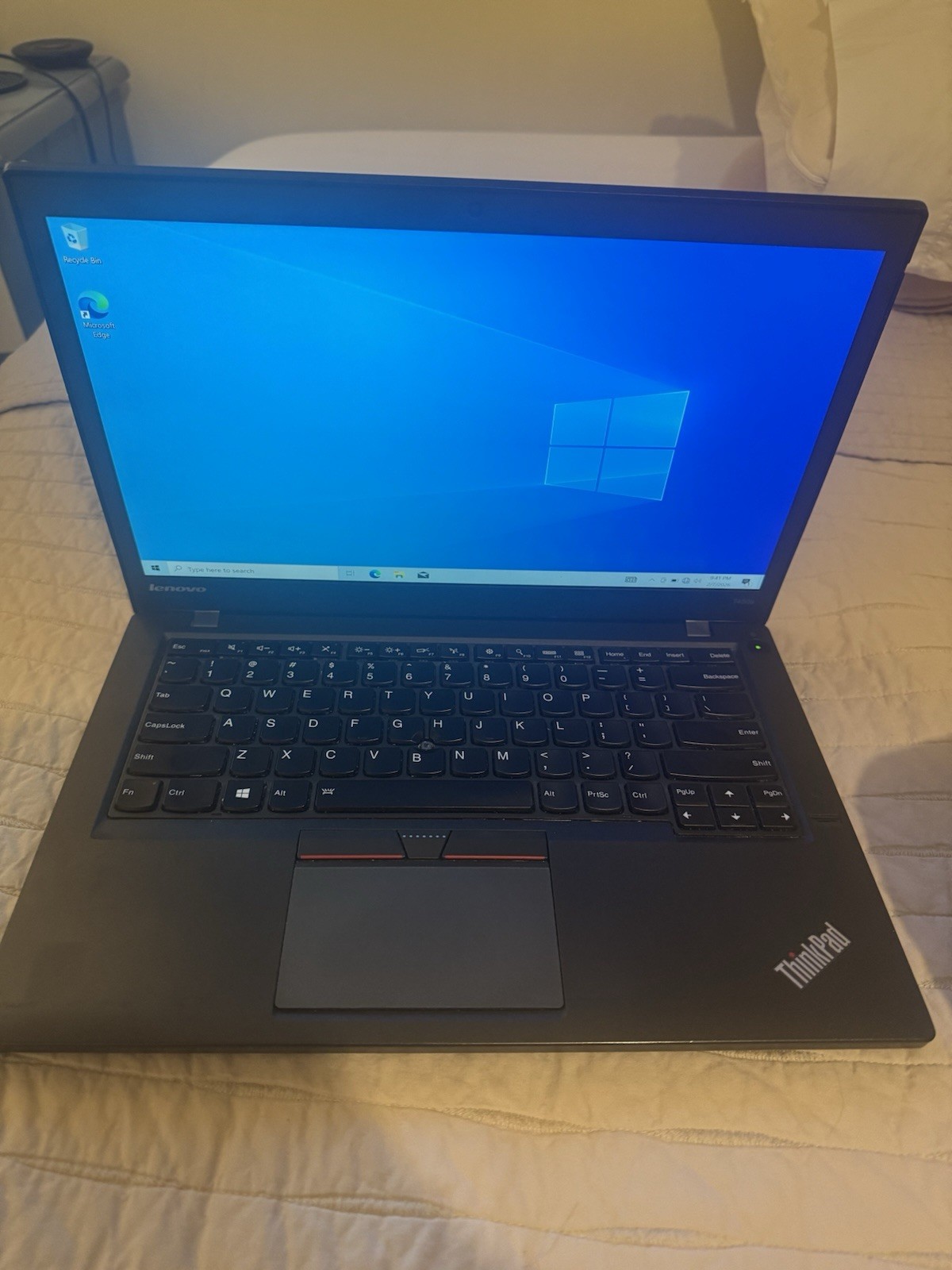 Lenovo ThinkPad T450S – Core i7, 20 GB RAM, 500 GB- Works Only Plugged