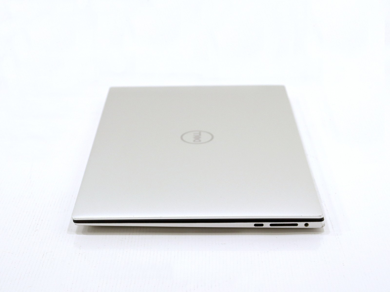 Dell XPS 15 9500 15.6″ Intel i7-10750H 16GB 256GB NVMe W11P GeForce GTX 1650 Ti